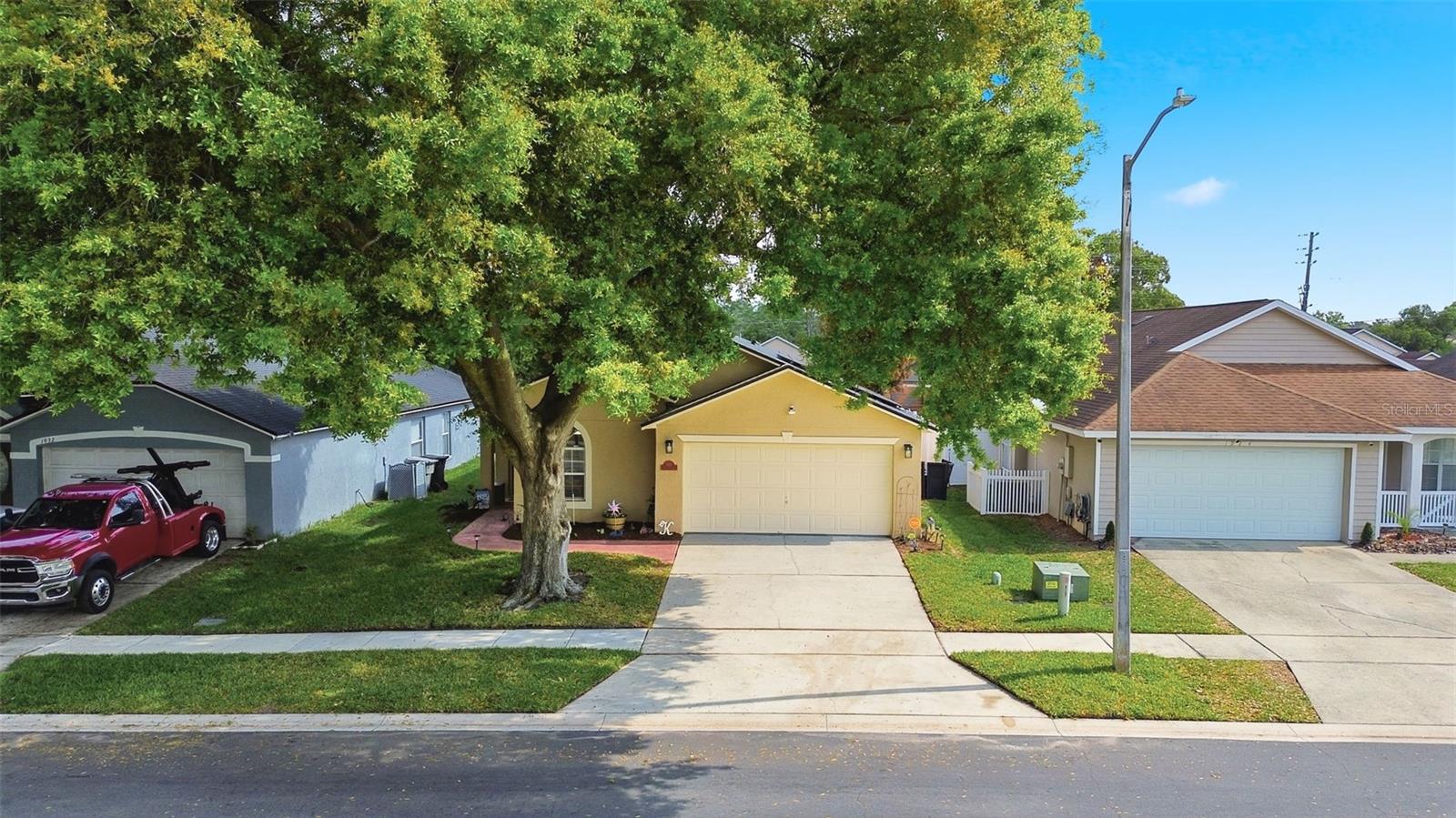 Image 4 of 44 For 1928 Olivia Circle