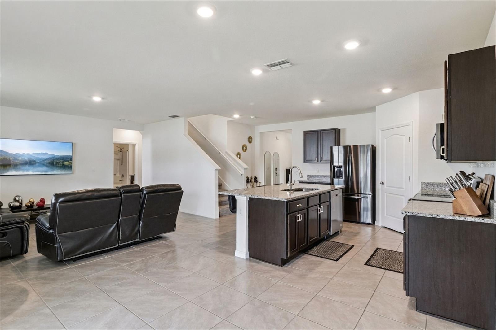 Image 15 of 45 For 3914 Resting Robin Avenue