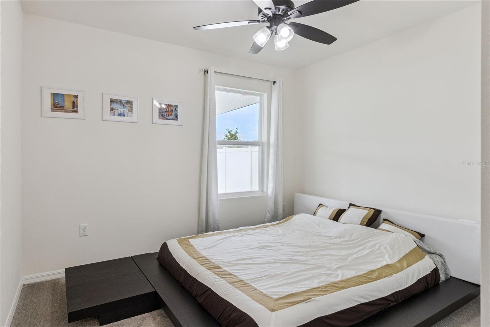 Image 16 of 45 For 3914 Resting Robin Avenue