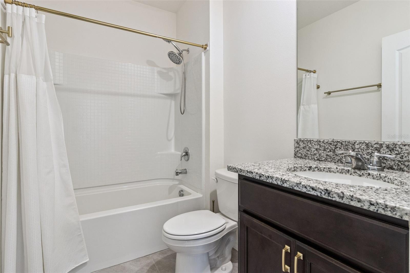 Image 17 of 45 For 3914 Resting Robin Avenue