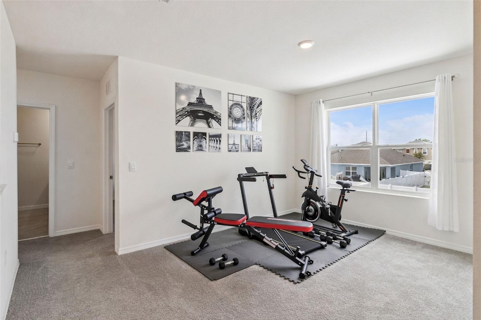 Image 25 of 45 For 3914 Resting Robin Avenue