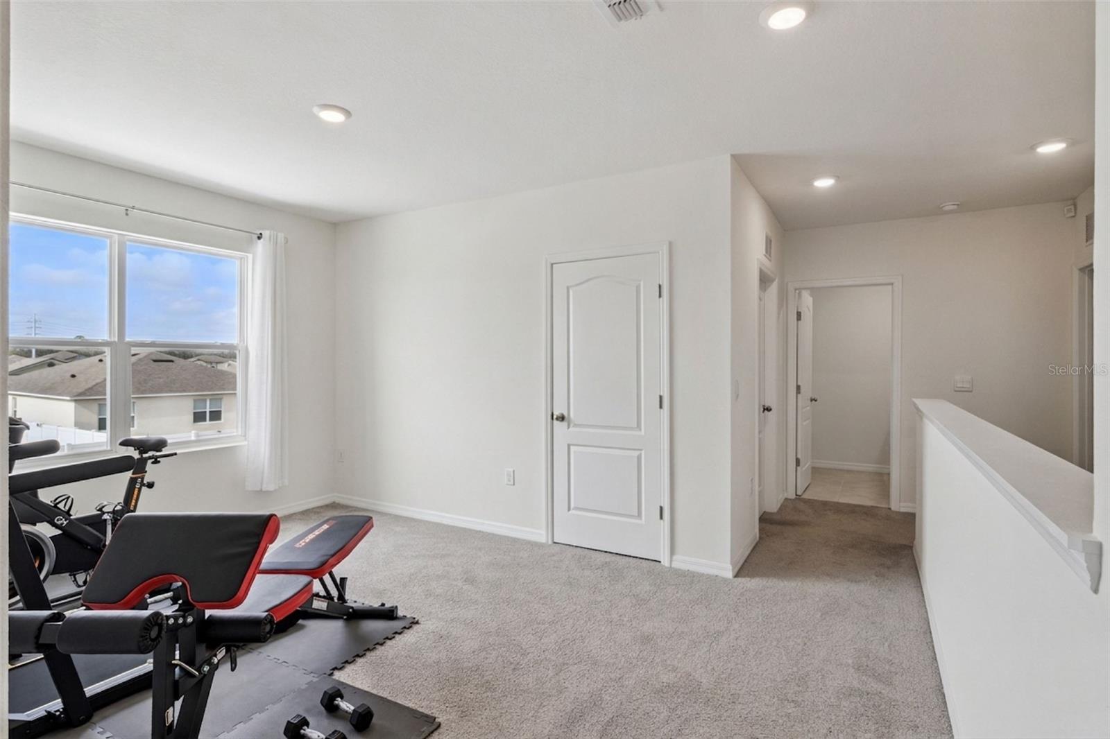 Image 27 of 45 For 3914 Resting Robin Avenue