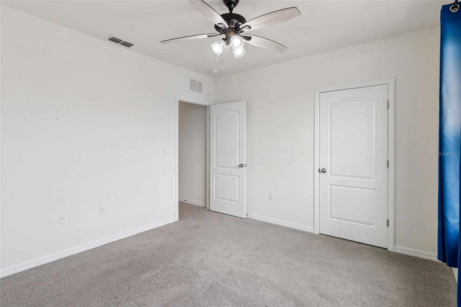 Image 29 of 45 For 3914 Resting Robin Avenue