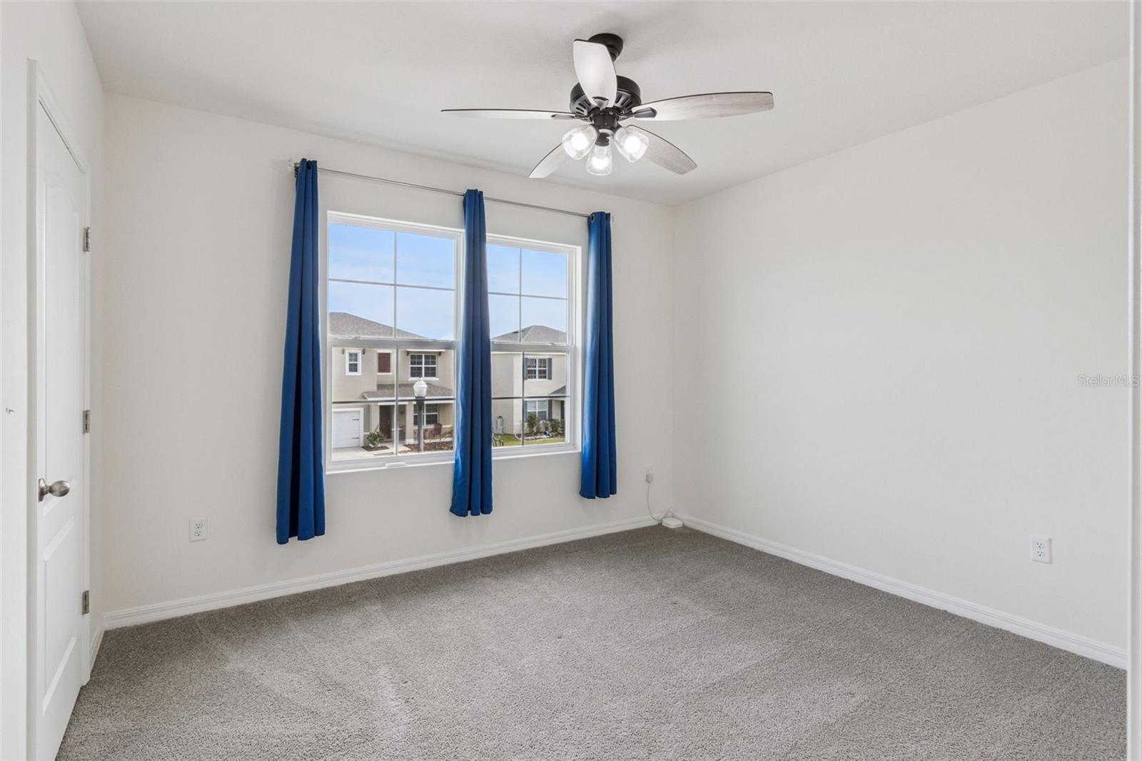 Image 30 of 45 For 3914 Resting Robin Avenue