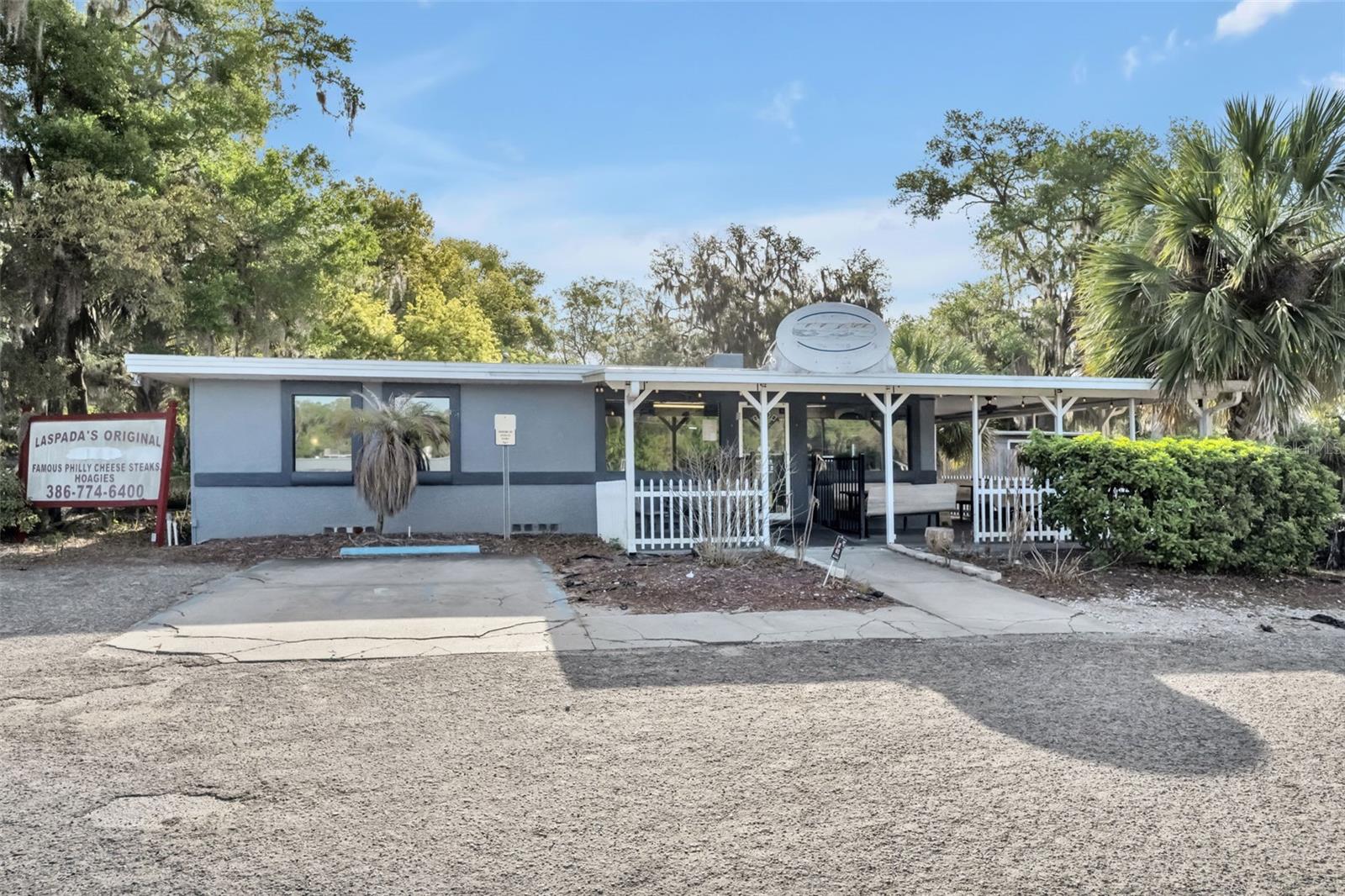 Image 2 of 72 For 2200 Volusia Avenue