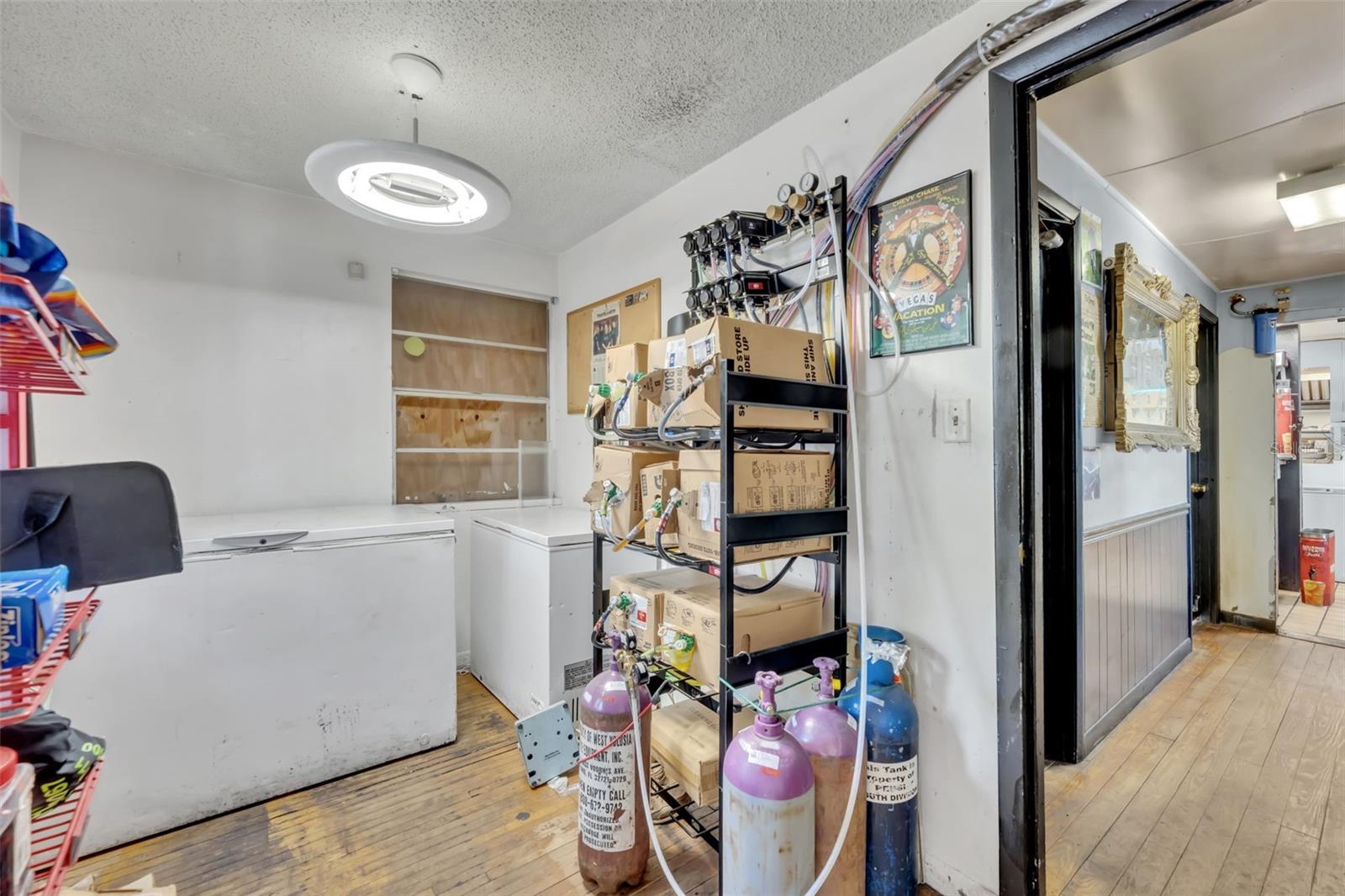 Image 20 of 72 For 2200 Volusia Avenue