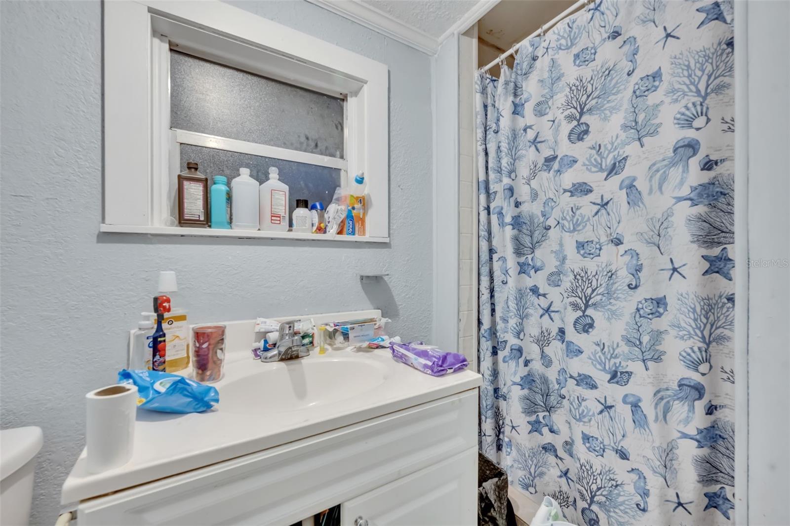 Image 36 of 72 For 2200 Volusia Avenue