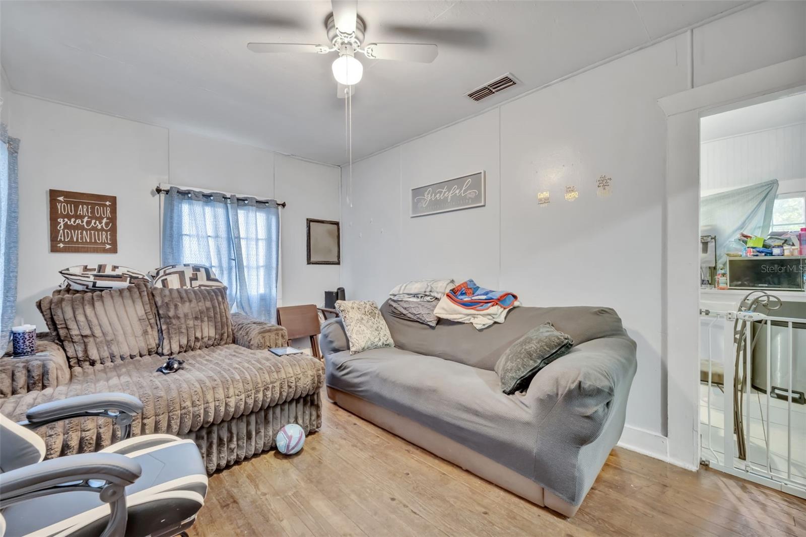 Image 37 of 72 For 2200 Volusia Avenue