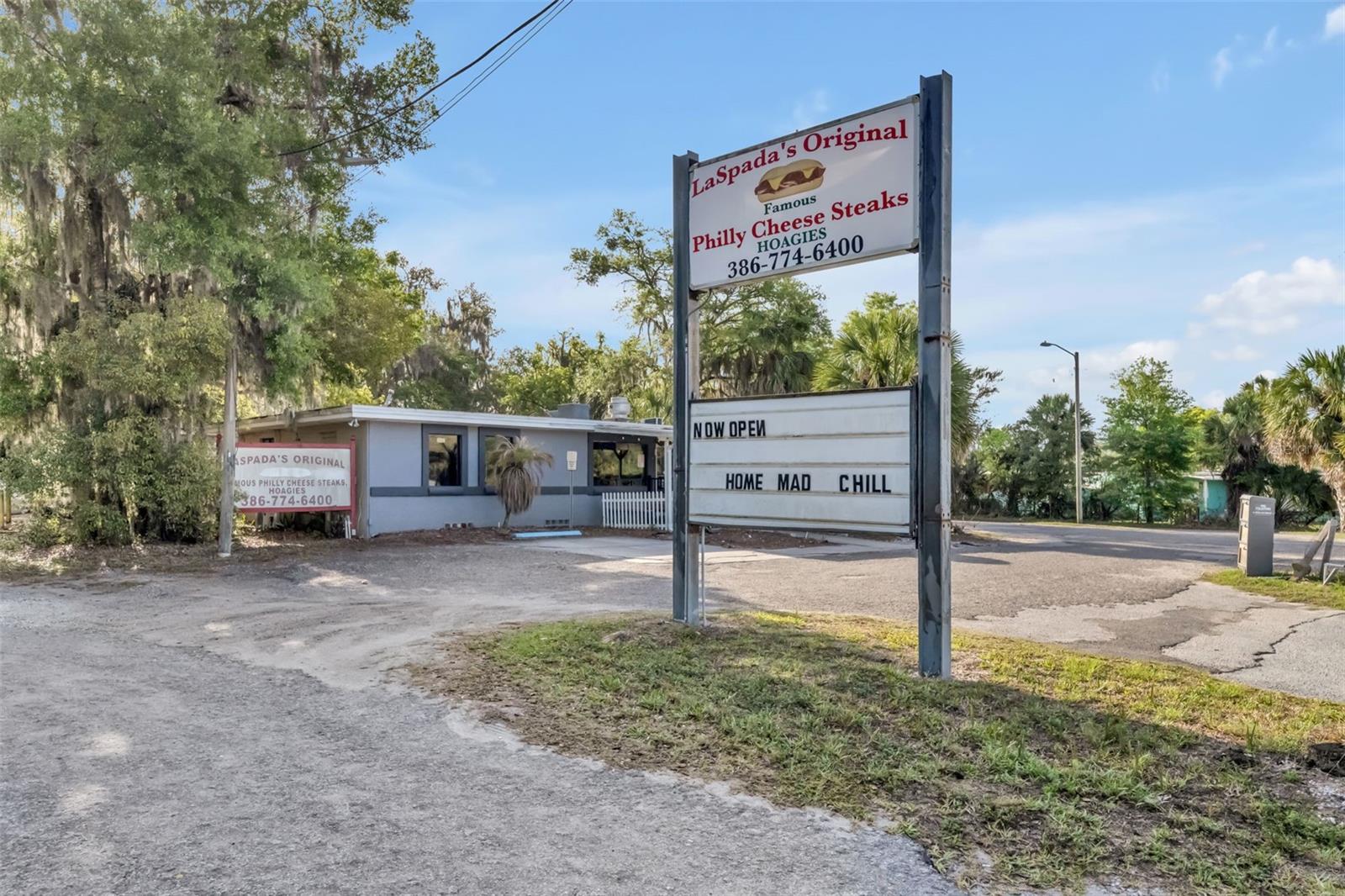 Image 4 of 72 For 2200 Volusia Avenue