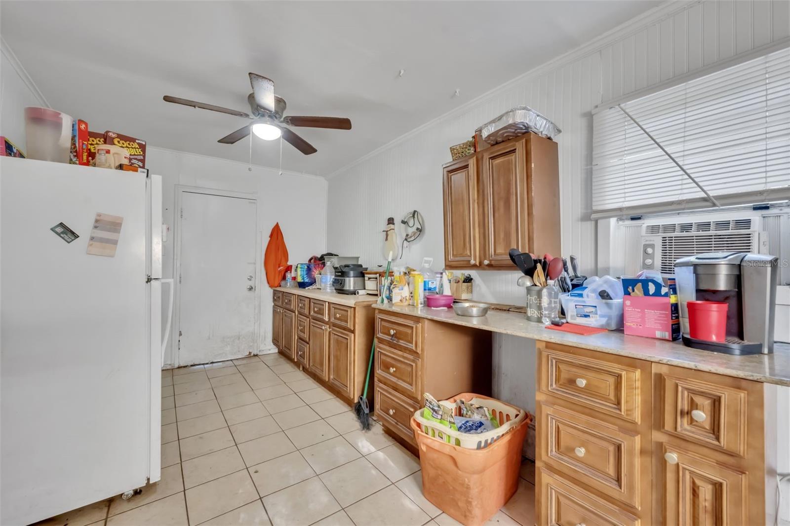 Image 44 of 72 For 2200 Volusia Avenue