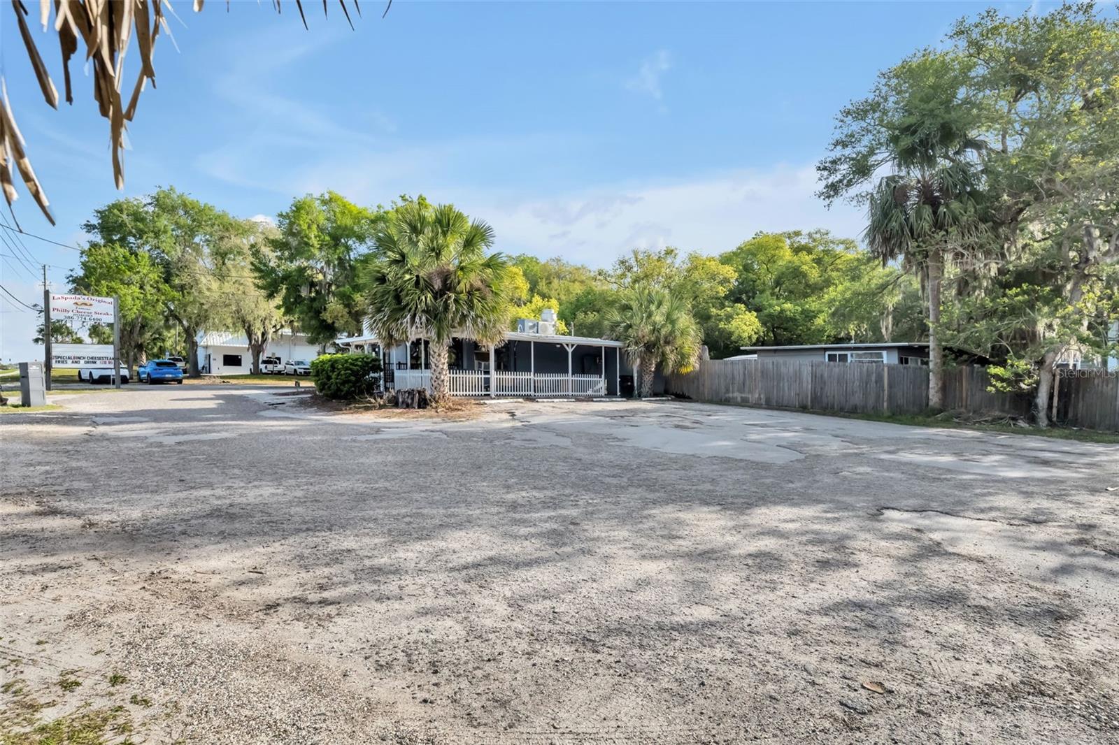 Image 9 of 72 For 2200 Volusia Avenue