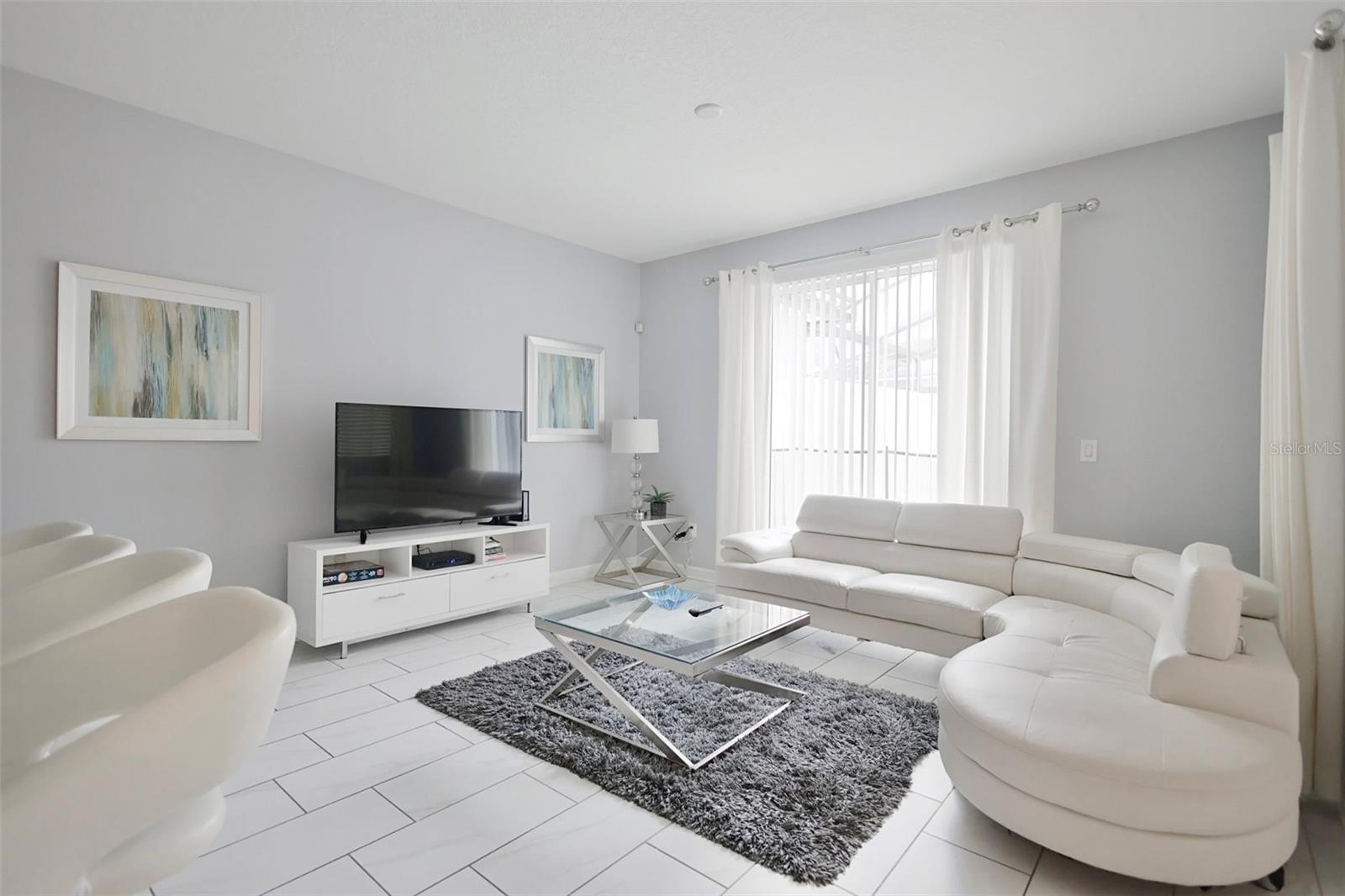 Image 4 of 26 For 9063 Dogleg Drive