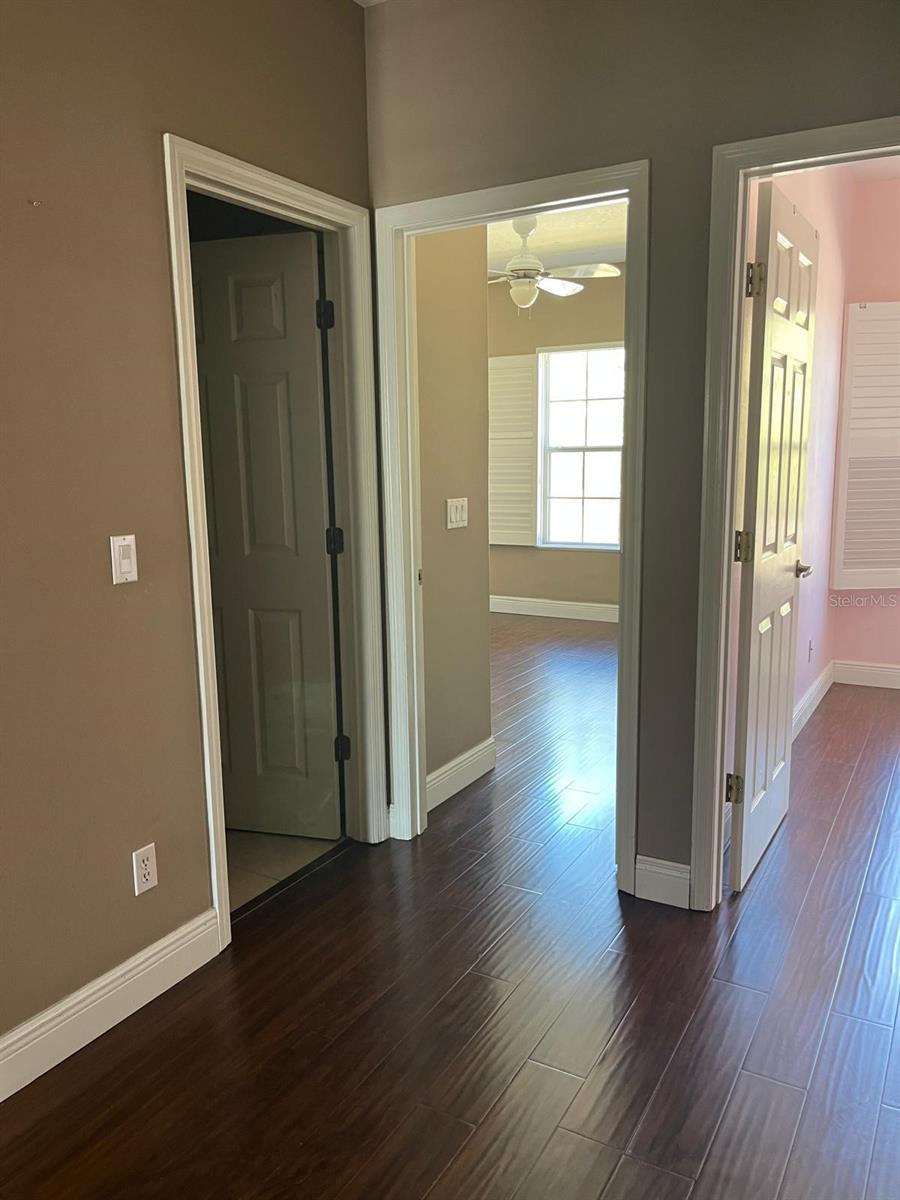 Image 7 of 21 For 4523 Sunset Lane