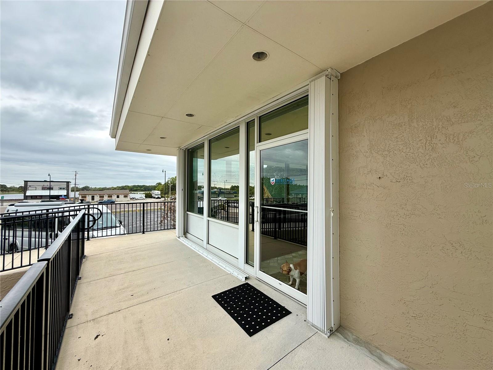 Image 18 of 71 For 220 Coral Sands Drive