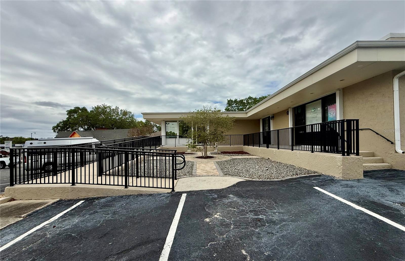 Image 2 of 71 For 220 Coral Sands Drive