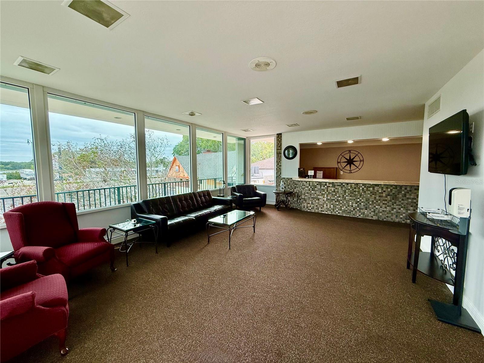 Image 26 of 71 For 220 Coral Sands Drive