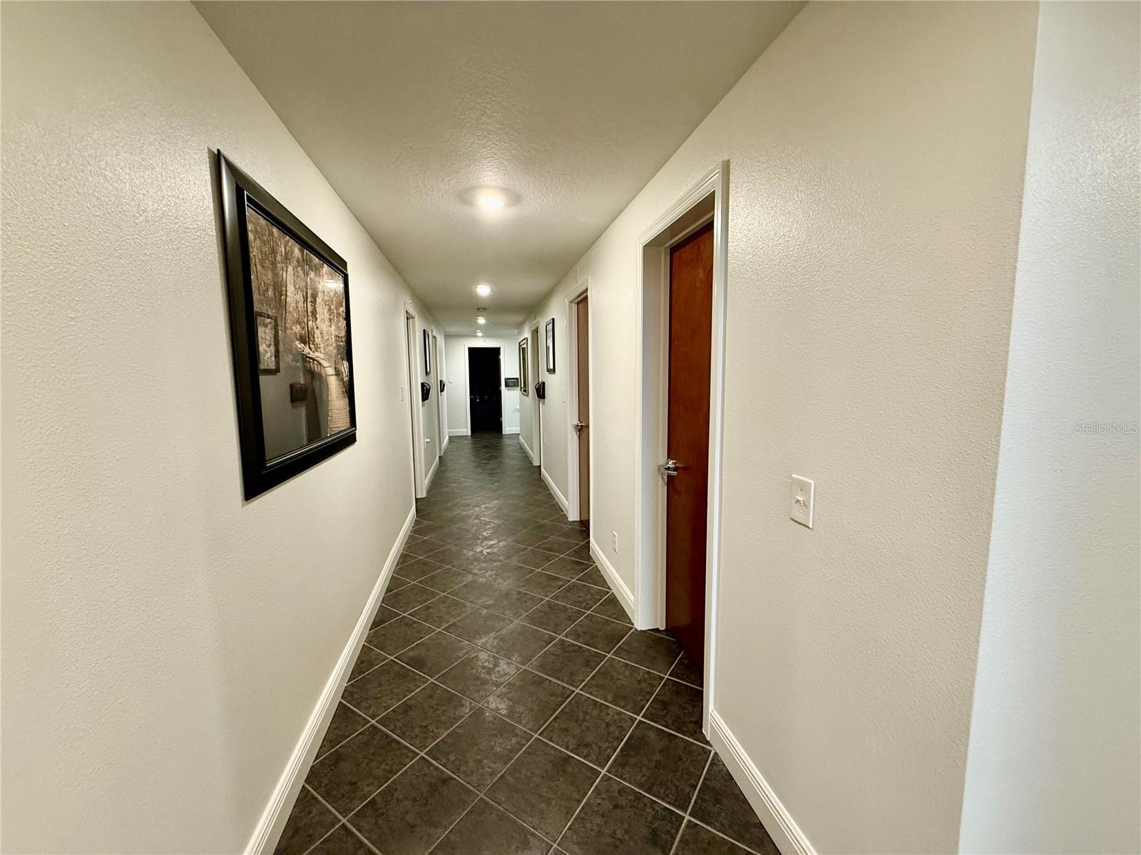 Image 27 of 71 For 220 Coral Sands Drive