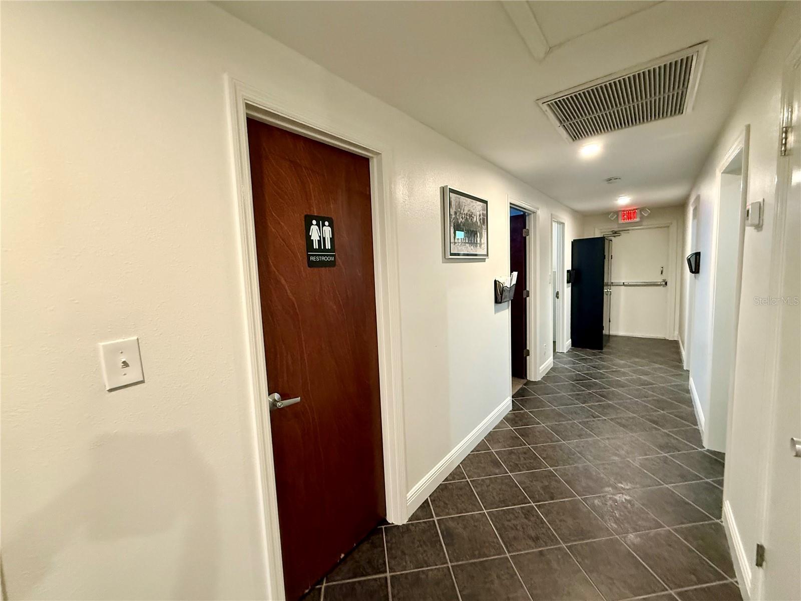 Image 33 of 71 For 220 Coral Sands Drive