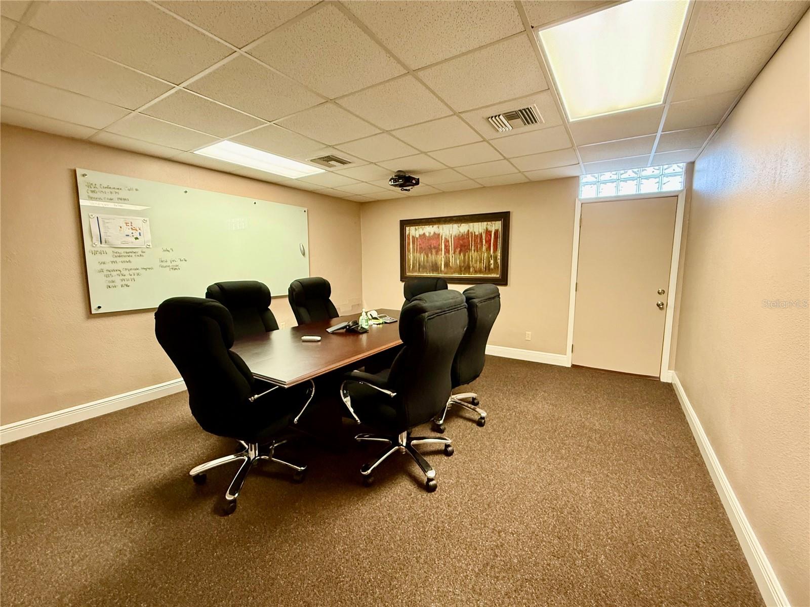 Image 34 of 71 For 220 Coral Sands Drive