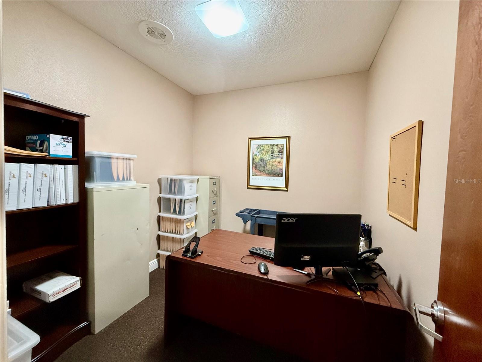 Image 49 of 71 For 220 Coral Sands Drive