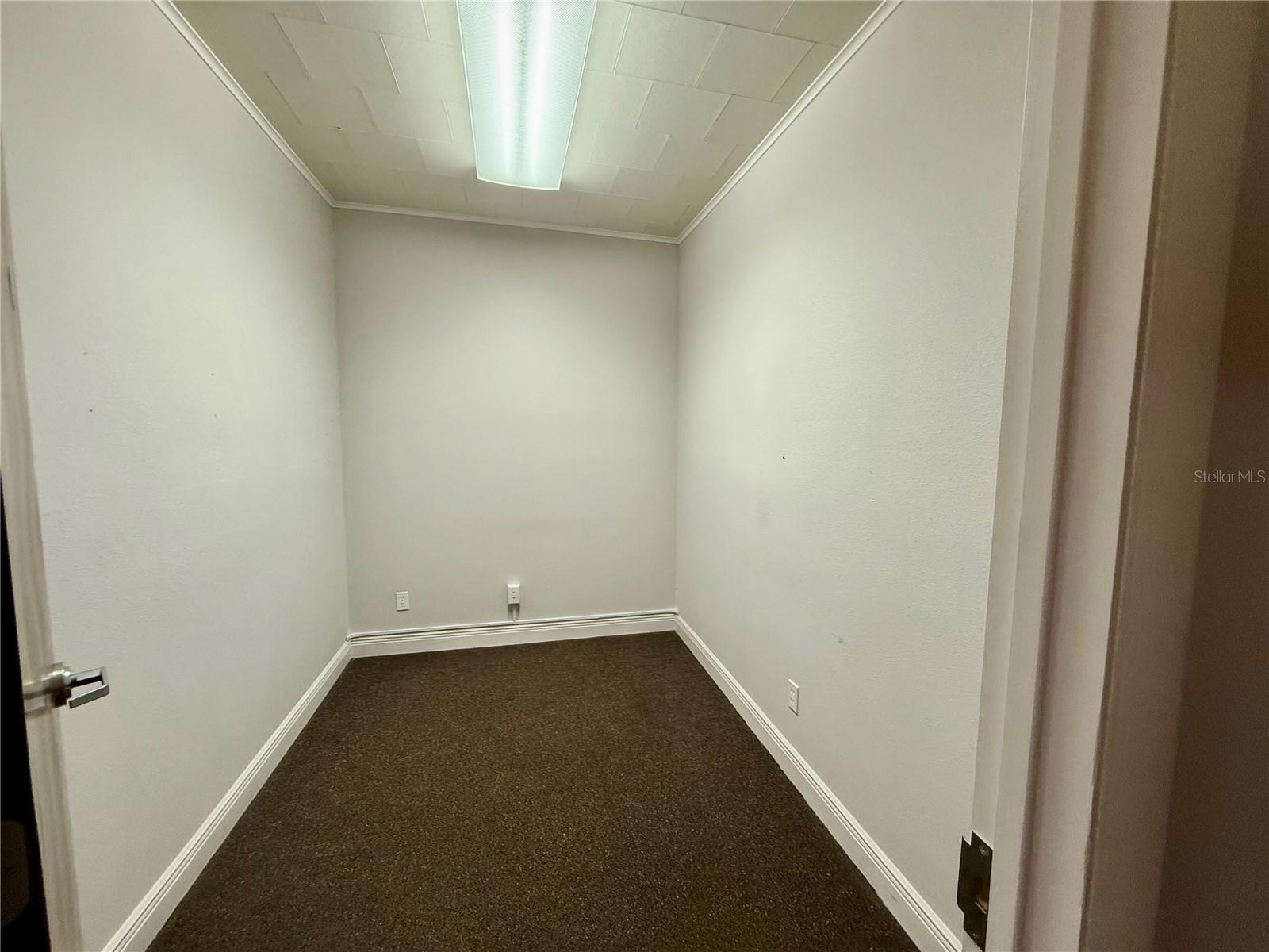 Image 66 of 71 For 220 Coral Sands Drive