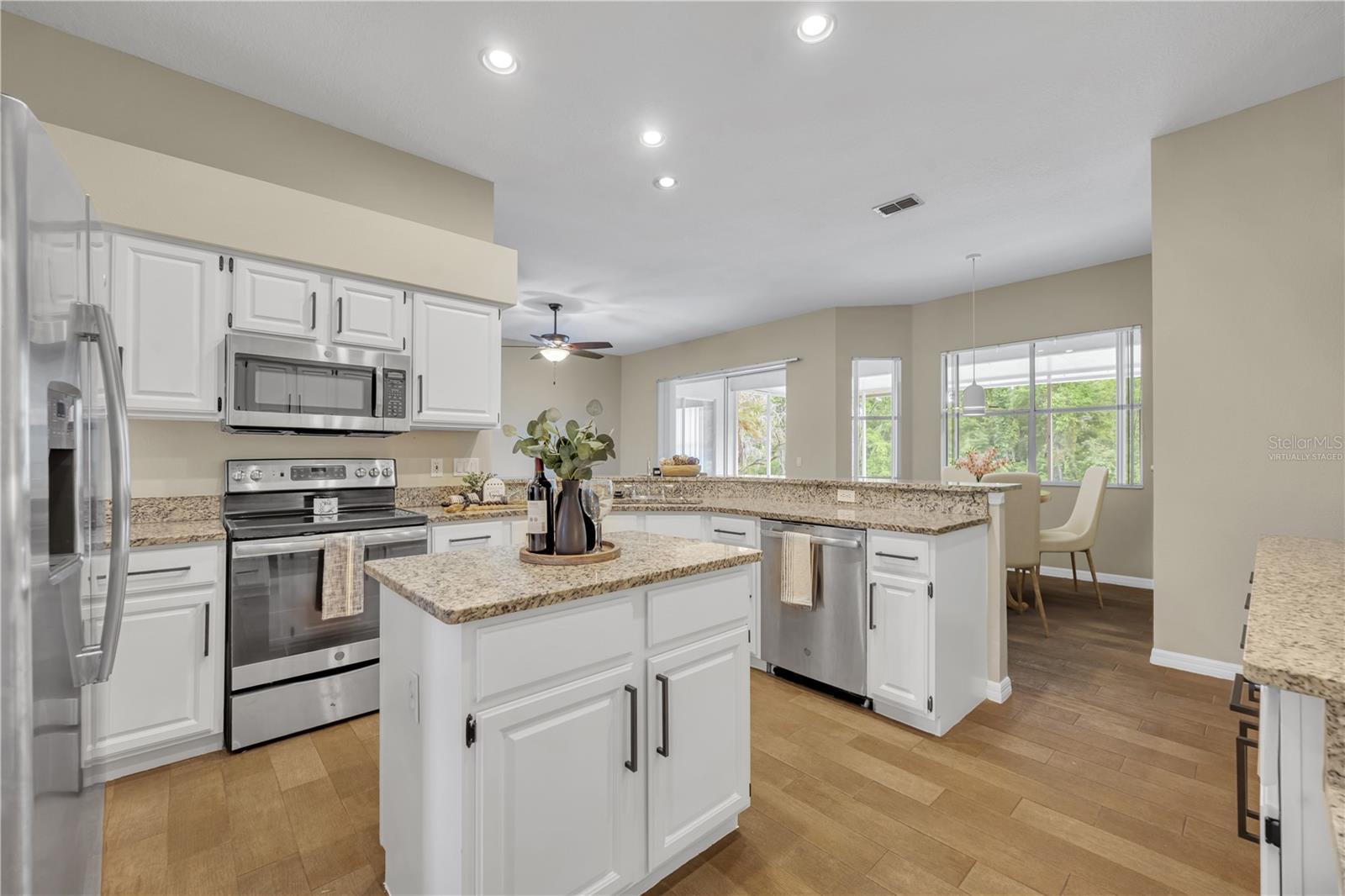 Image 12 of 68 For 13568 Dornoch Drive