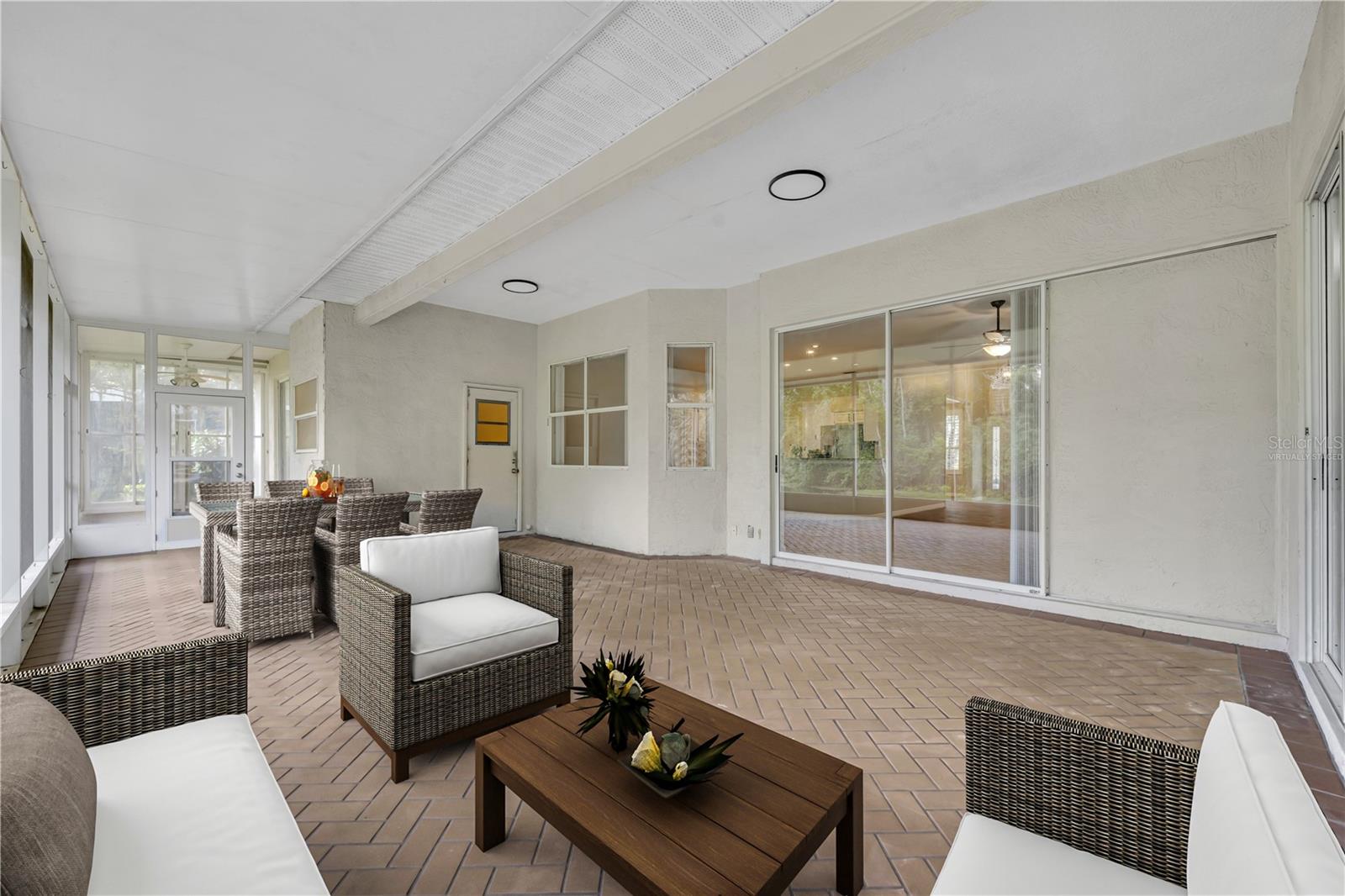 Image 18 of 68 For 13568 Dornoch Drive