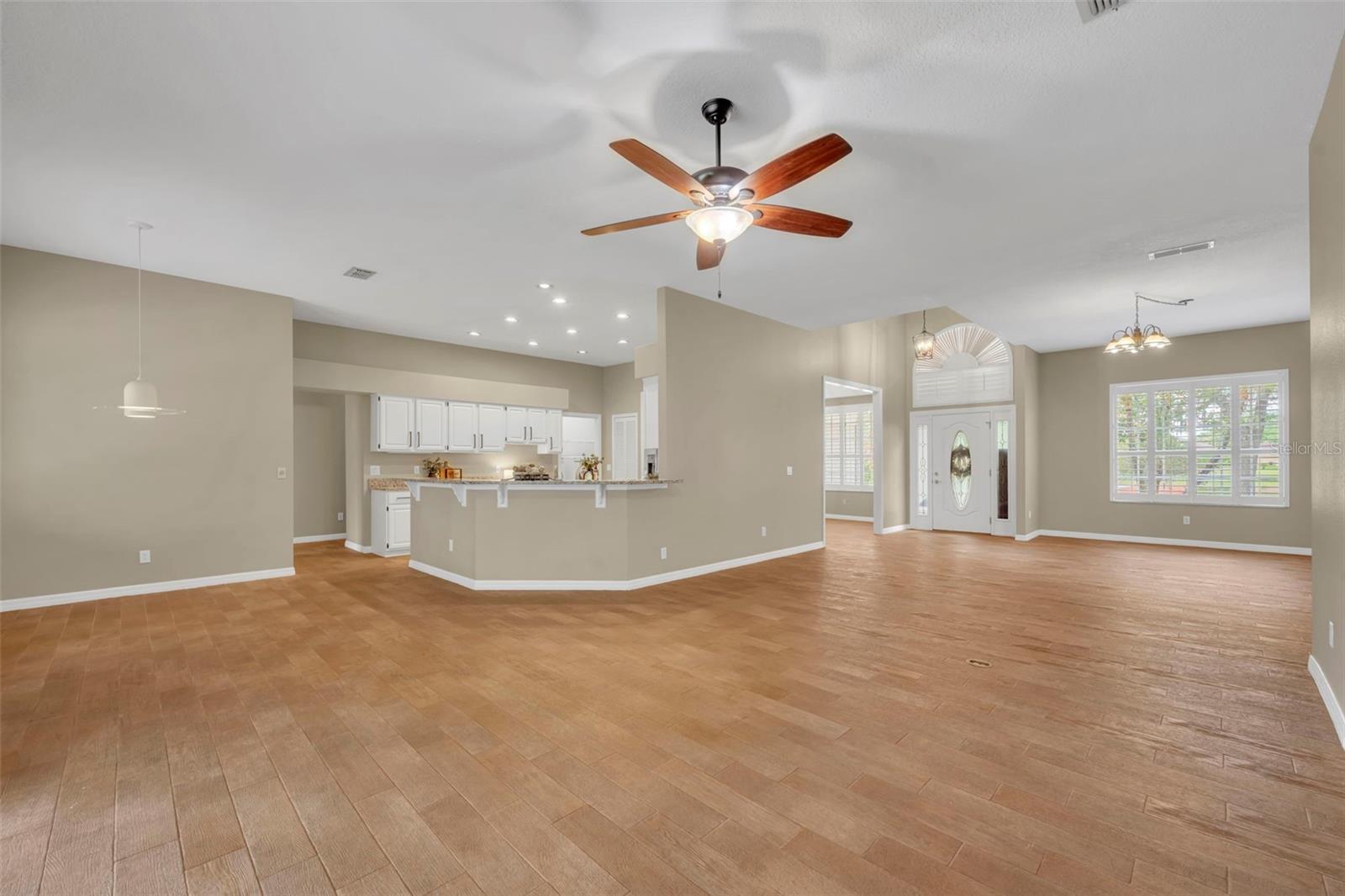 Image 31 of 68 For 13568 Dornoch Drive