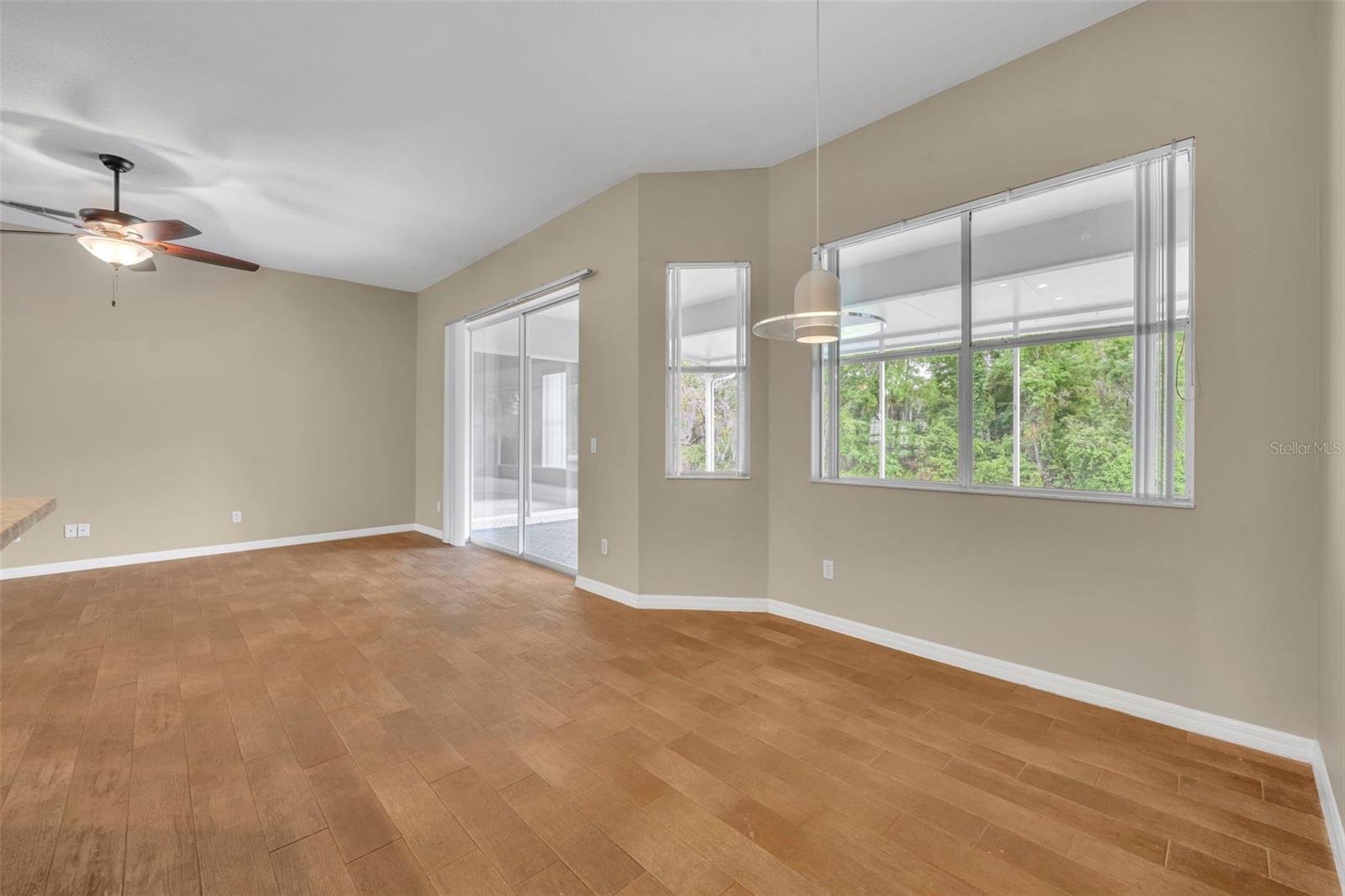 Image 34 of 68 For 13568 Dornoch Drive