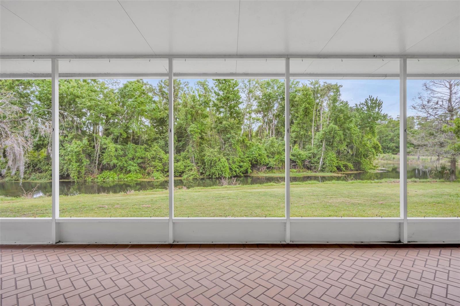 Image 50 of 68 For 13568 Dornoch Drive