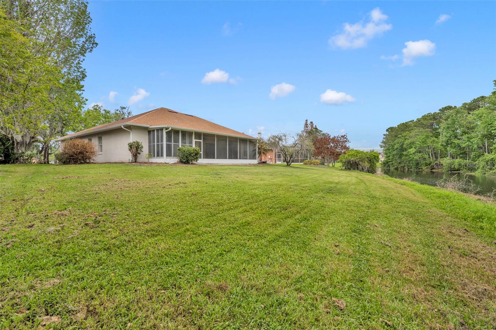 Image 52 of 68 For 13568 Dornoch Drive