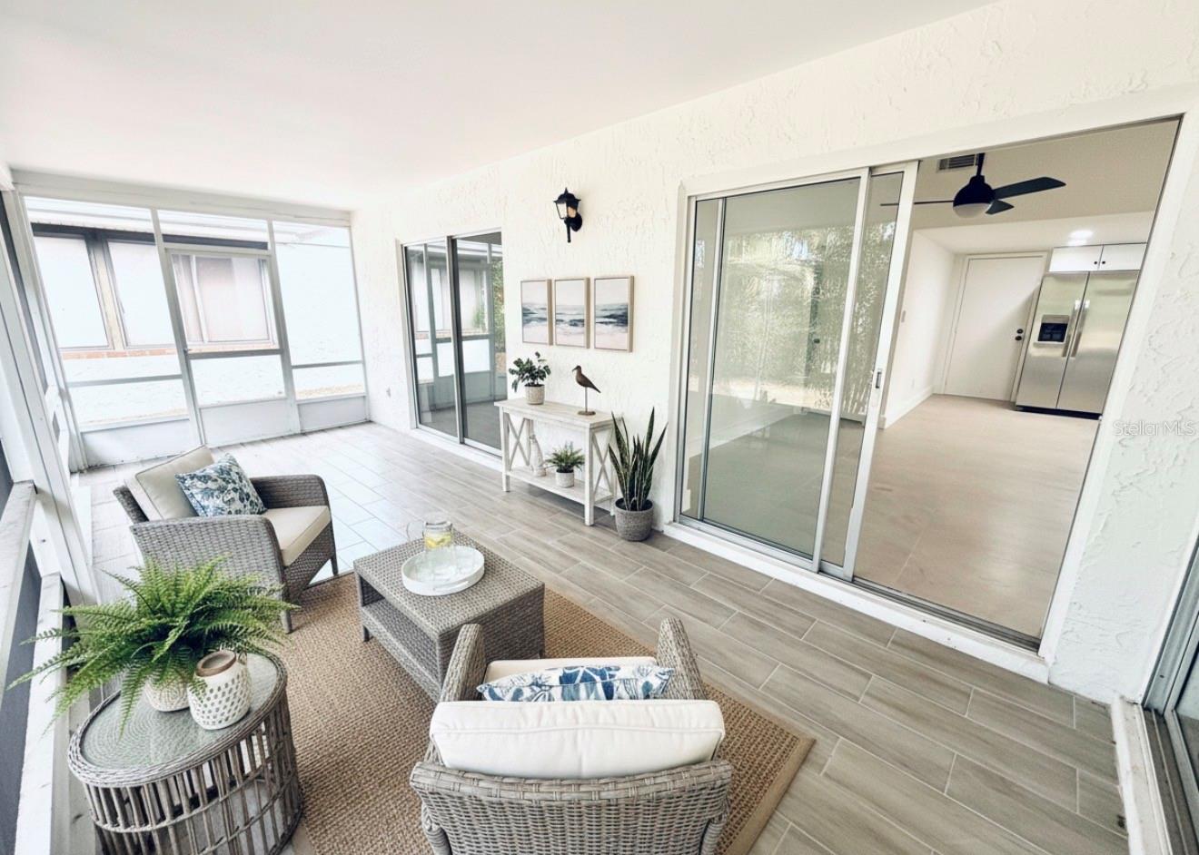 Image 11 of 13 For 10616 Leafy Way