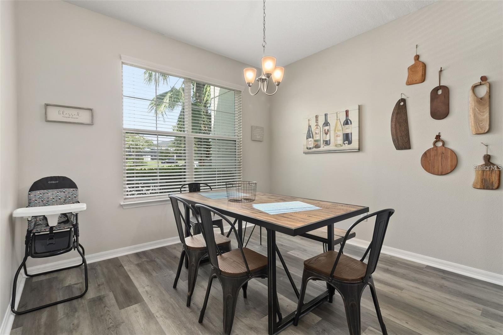 Image 10 of 44 For 1594 Carey Palm Circle