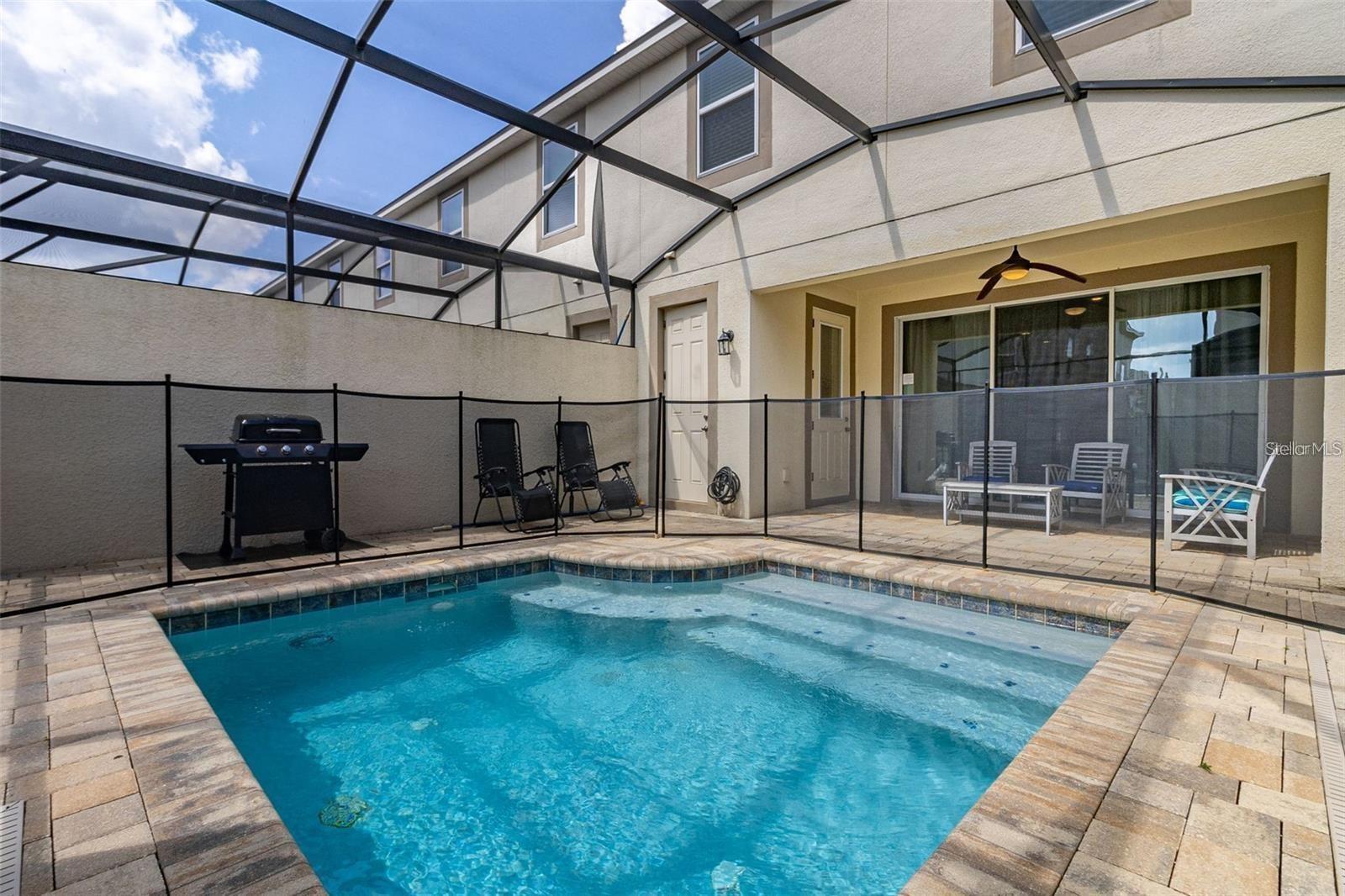 Image 31 of 44 For 1594 Carey Palm Circle