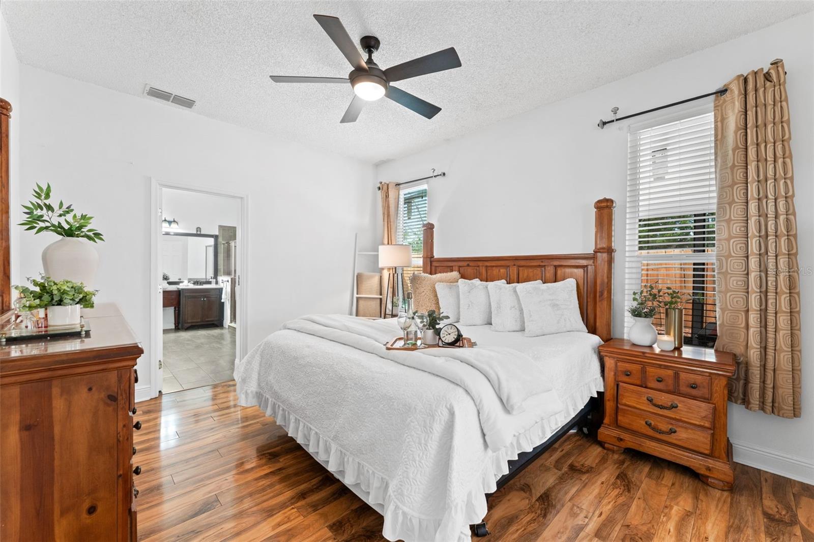 Image 14 of 39 For 1114 Ballyshannon Parkway