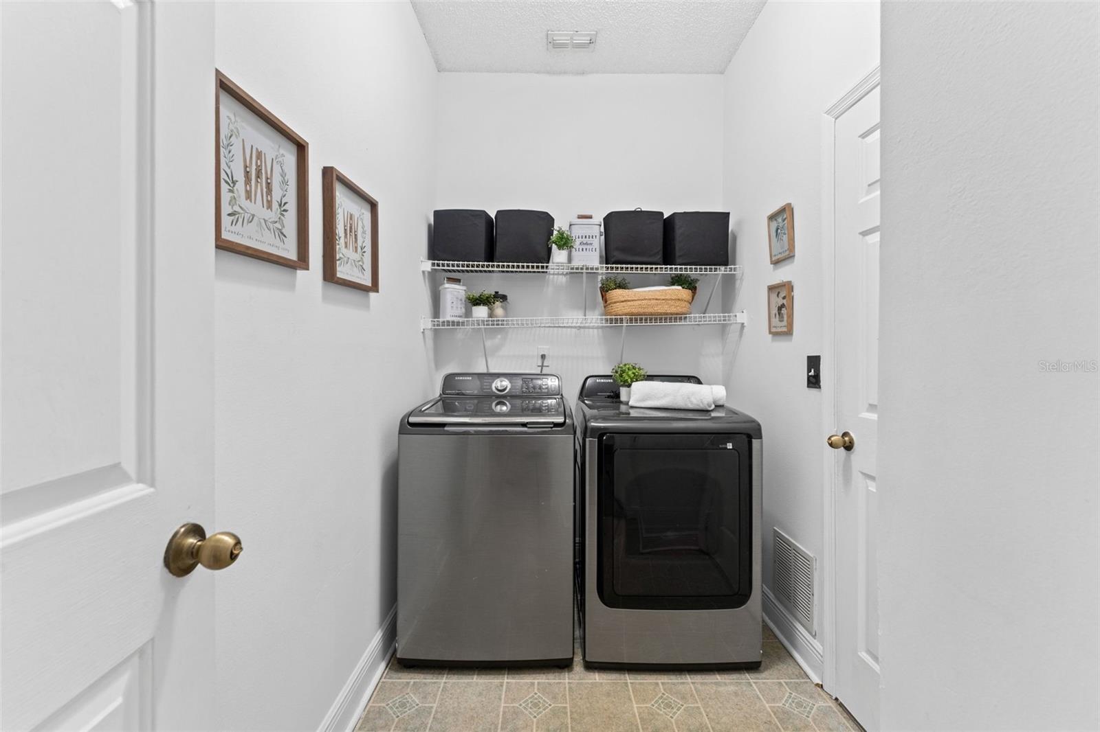 Image 21 of 39 For 1114 Ballyshannon Parkway