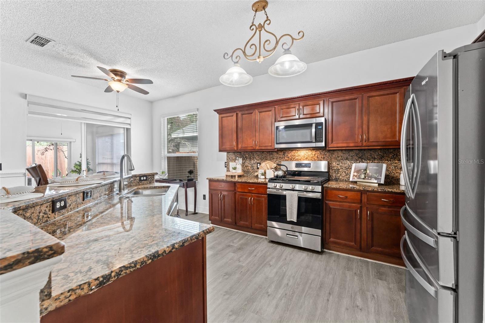 Image 7 of 39 For 1114 Ballyshannon Parkway