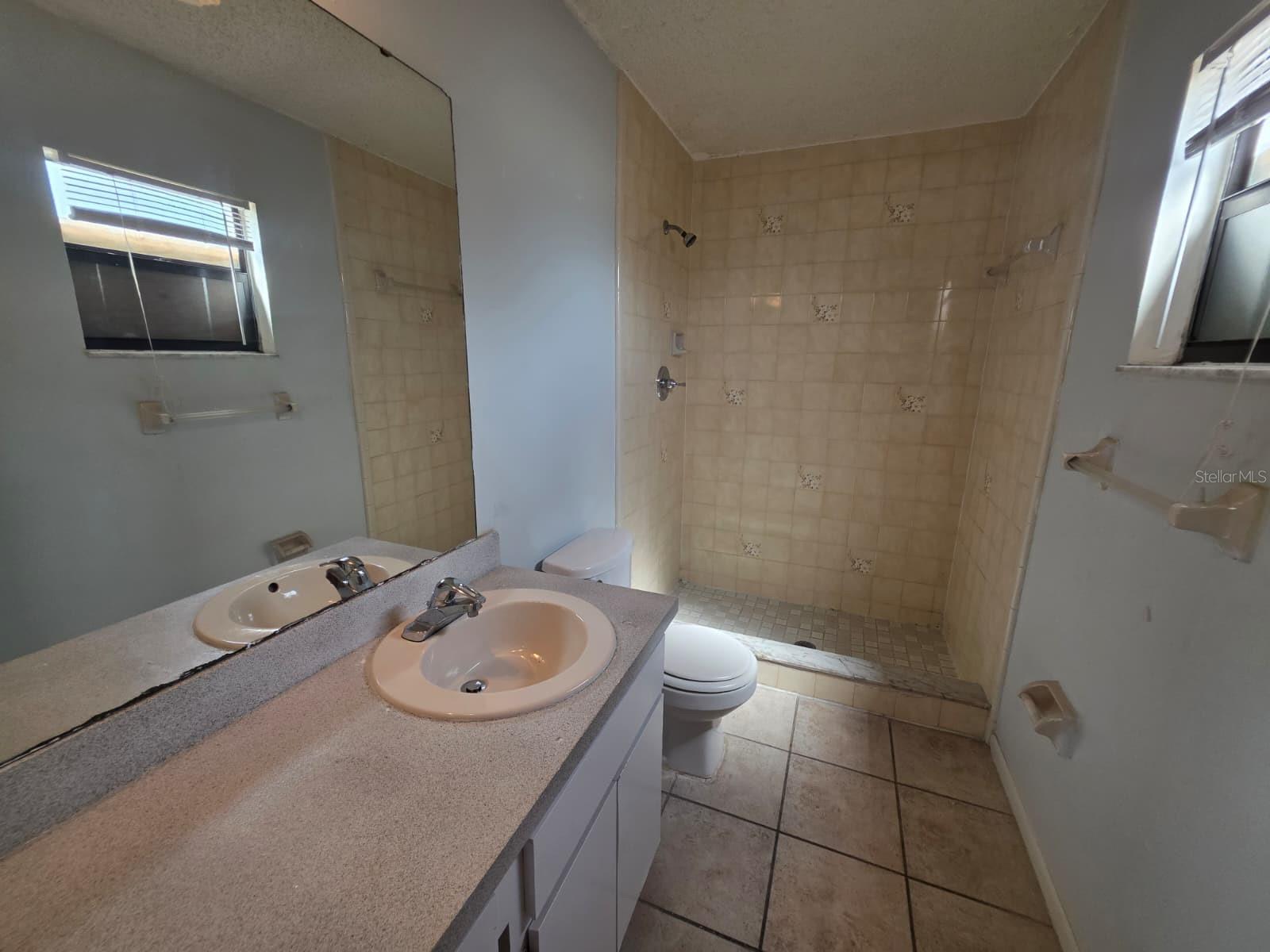 Image 10 of 17 For 126 Garden Cove Court