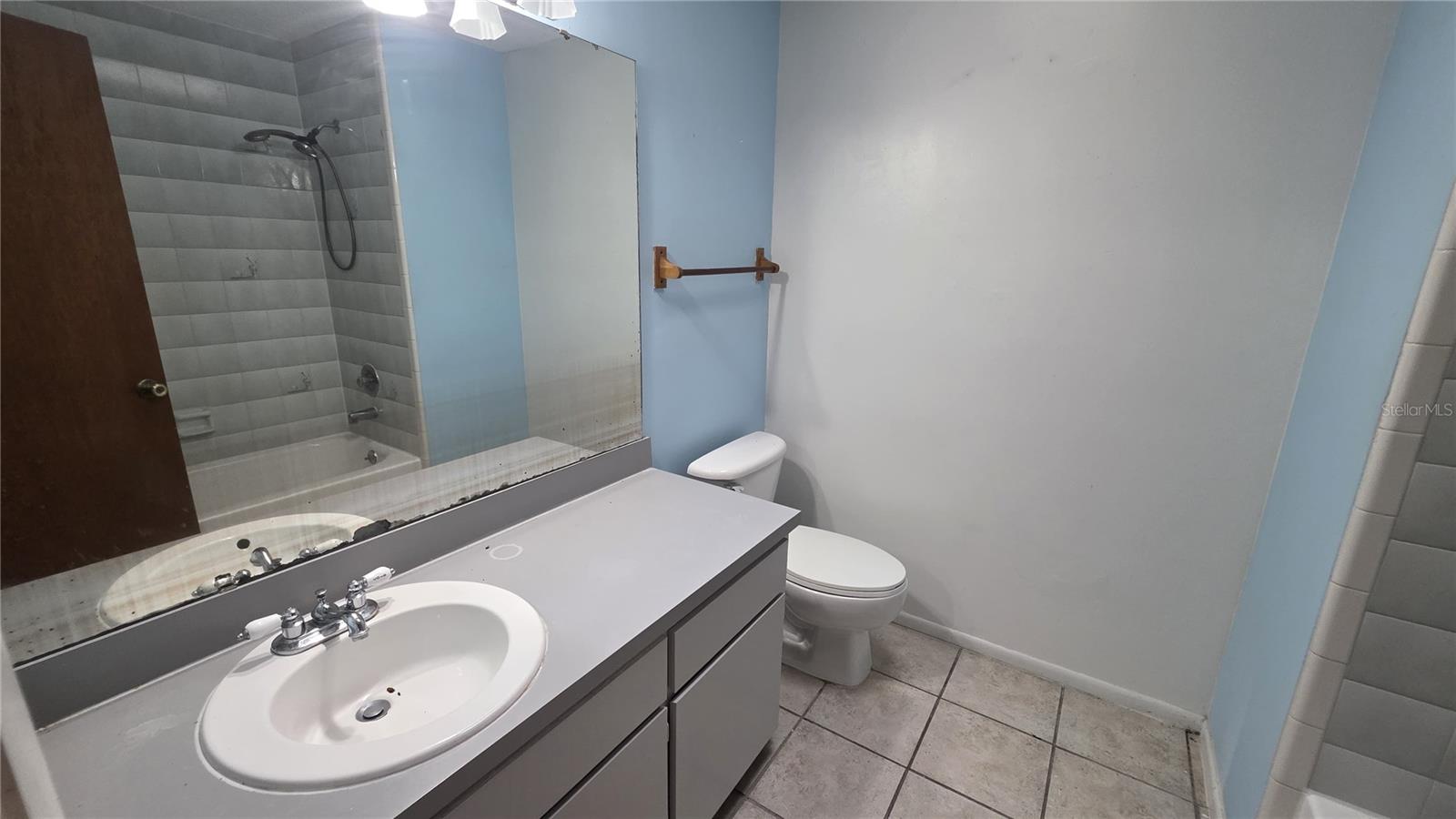 Image 12 of 17 For 126 Garden Cove Court