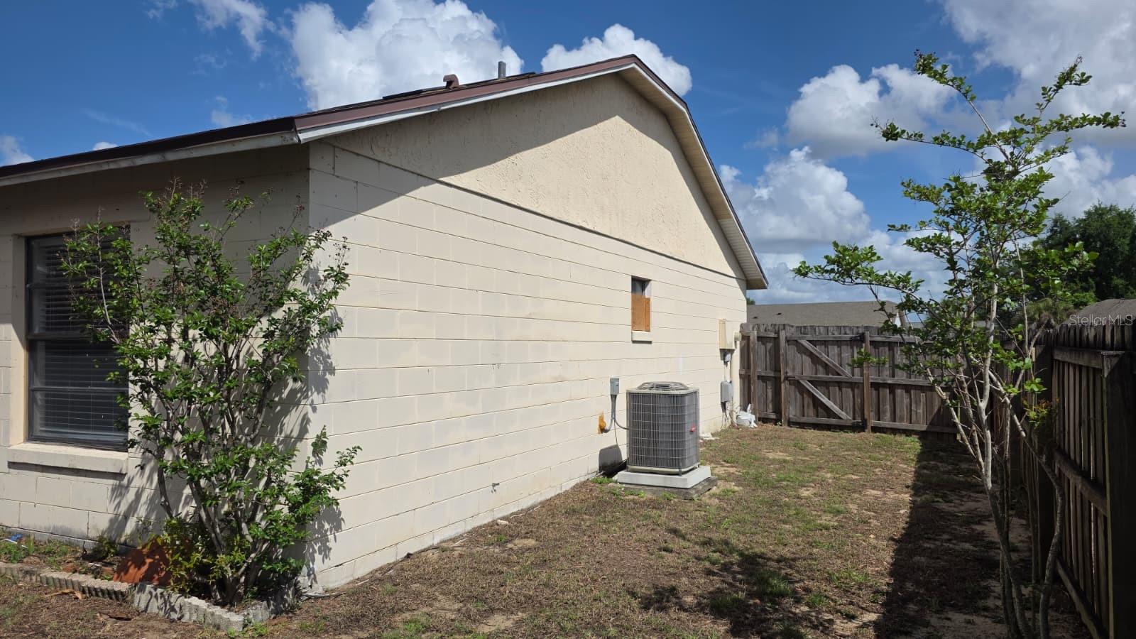 Image 14 of 17 For 126 Garden Cove Court