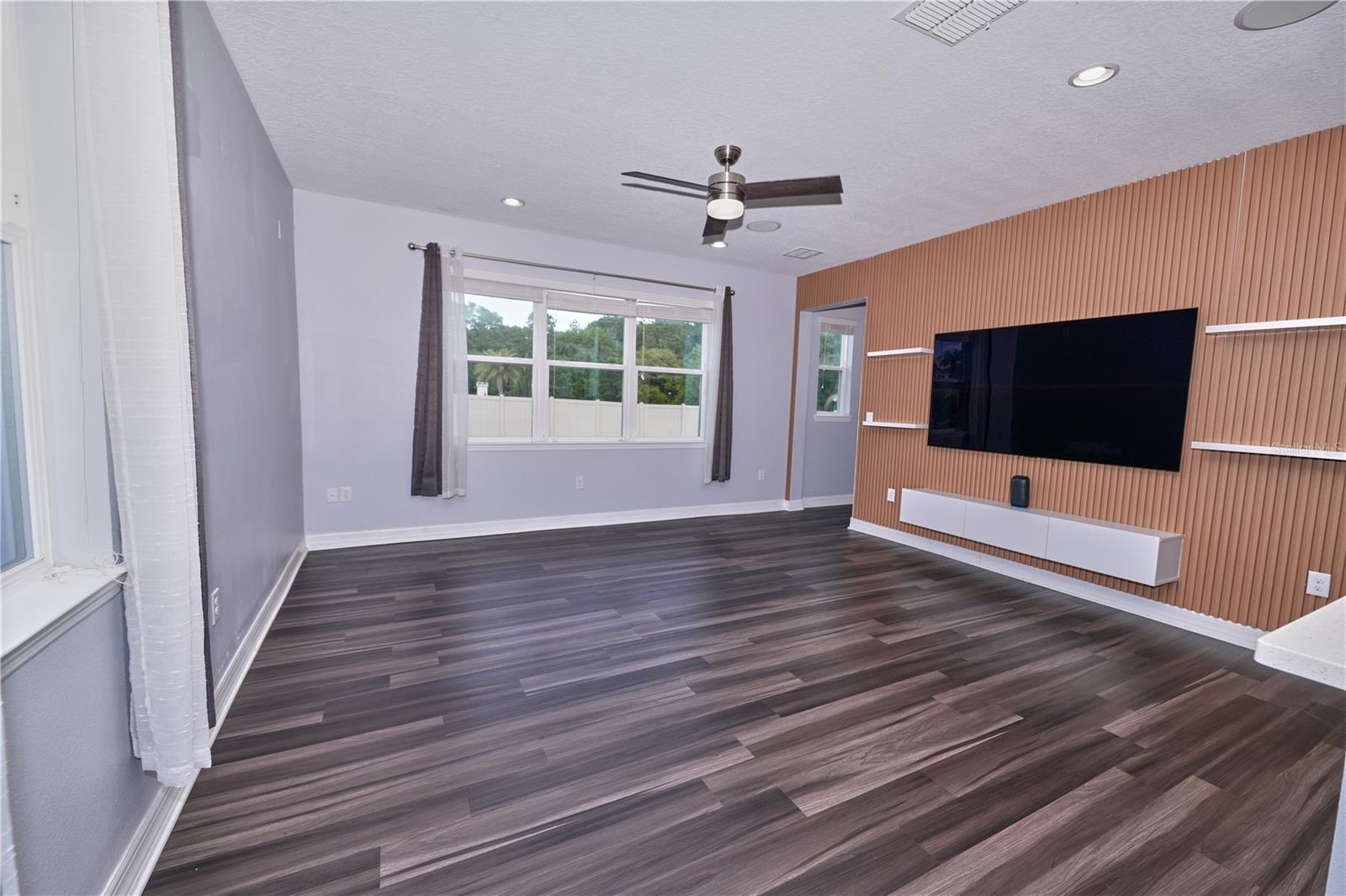 Image 15 of 56 For 2950 Bushmead Court