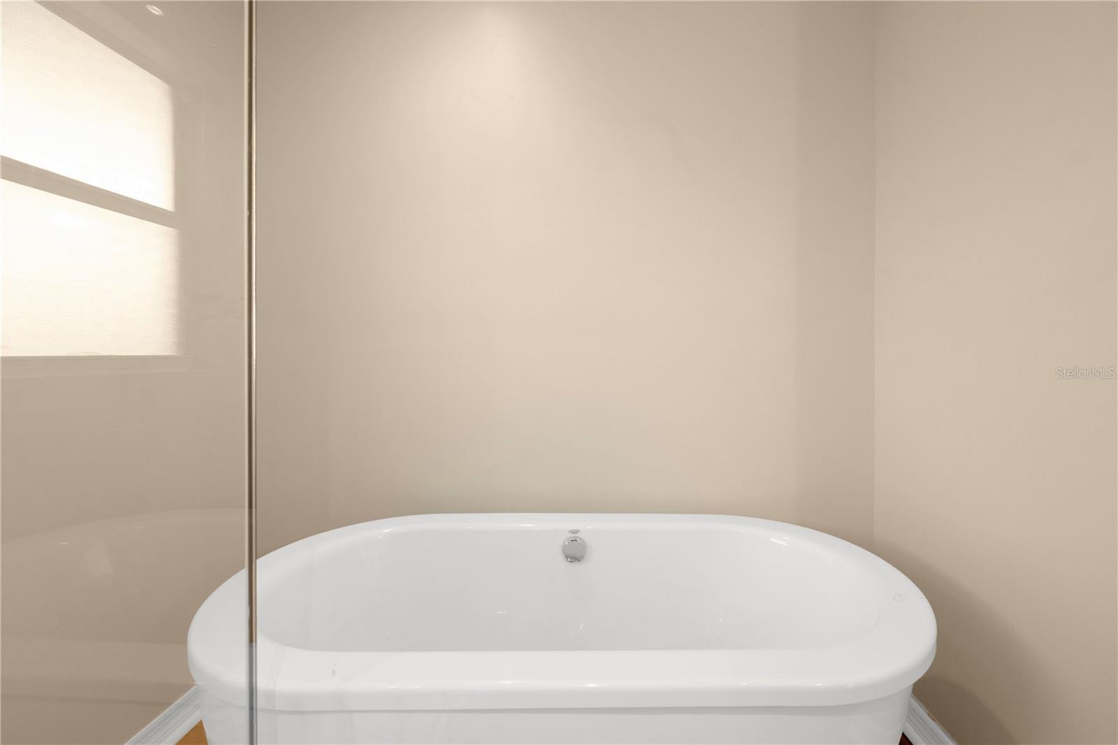 Listing photo id 18 for 1461 Lake Shore Ranch Drive