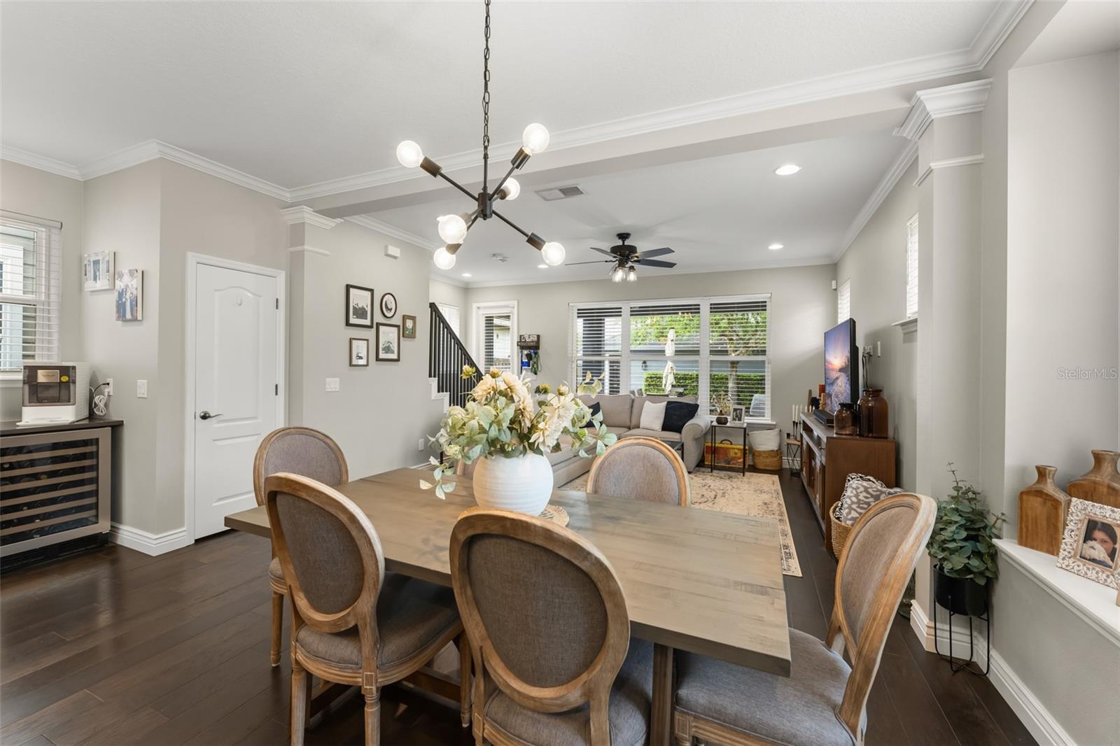 Image 13 of 53 For 8189 Laureate Boulevard