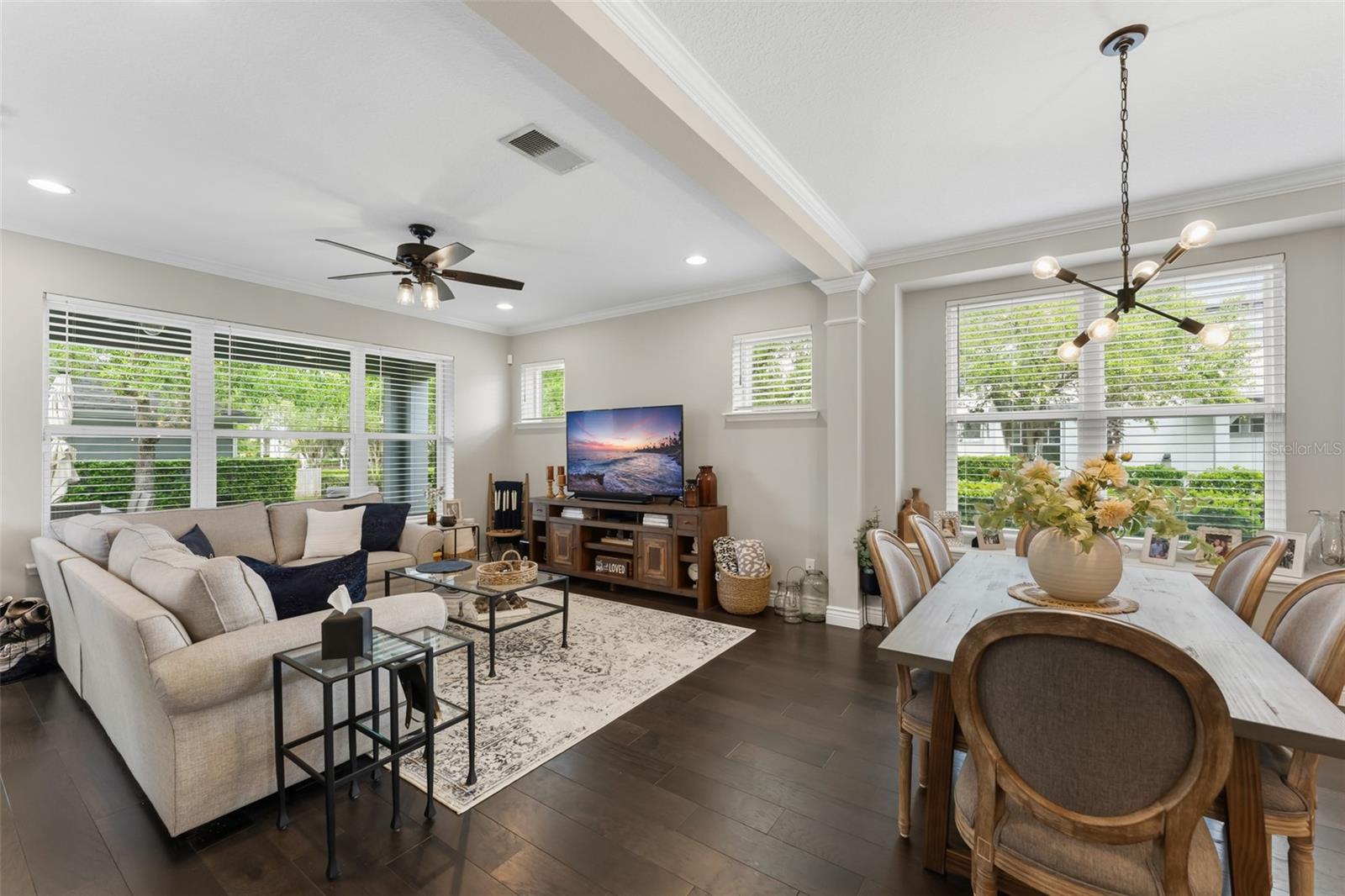 Image 16 of 53 For 8189 Laureate Boulevard