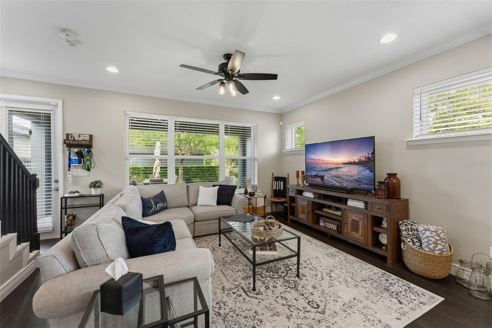 Image 17 of 53 For 8189 Laureate Boulevard