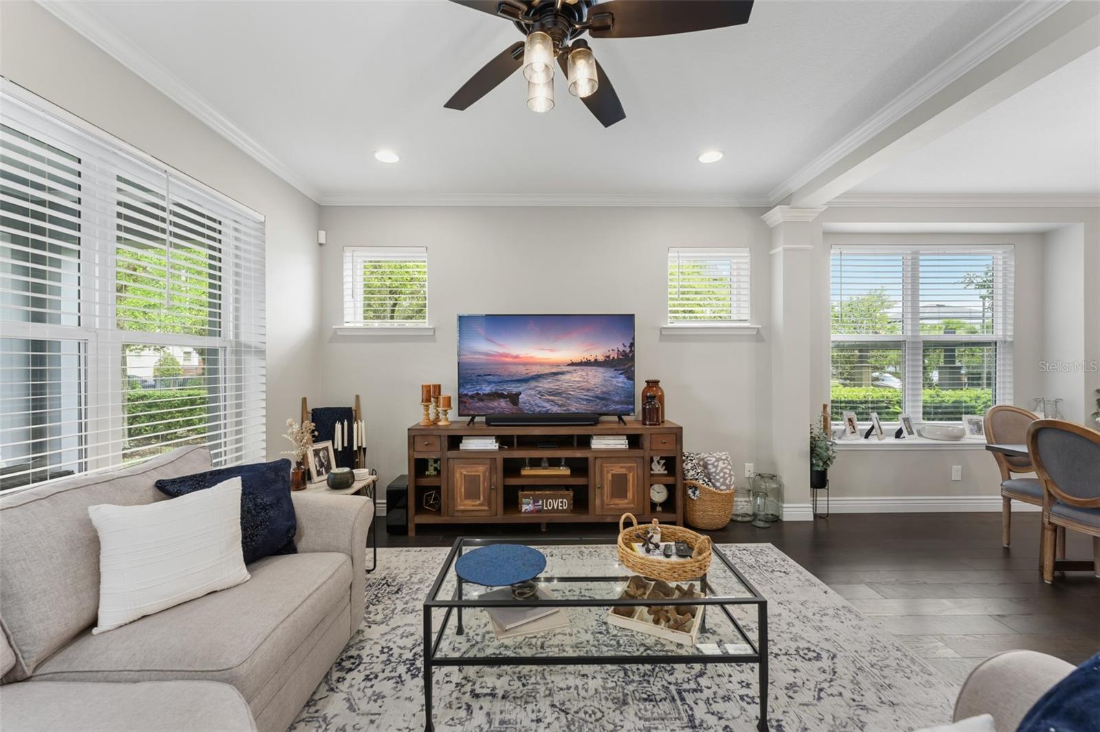 Image 19 of 53 For 8189 Laureate Boulevard