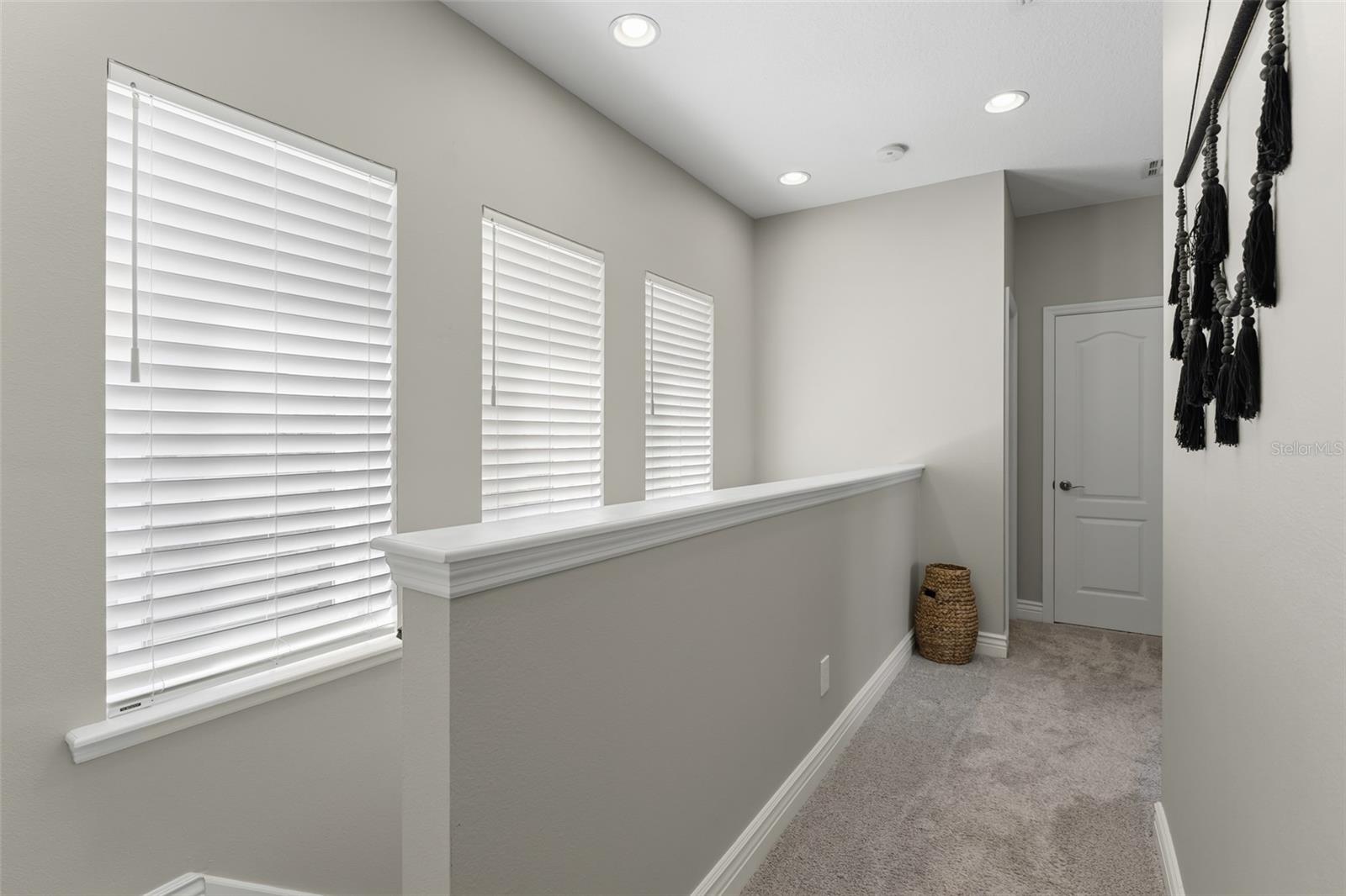 Image 31 of 53 For 8189 Laureate Boulevard