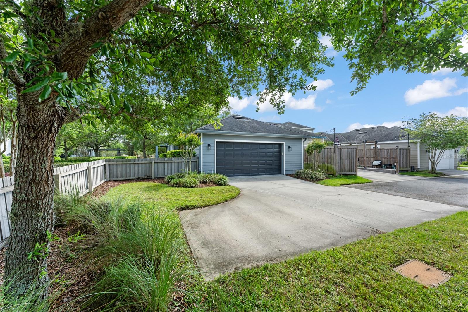 Image 49 of 53 For 8189 Laureate Boulevard