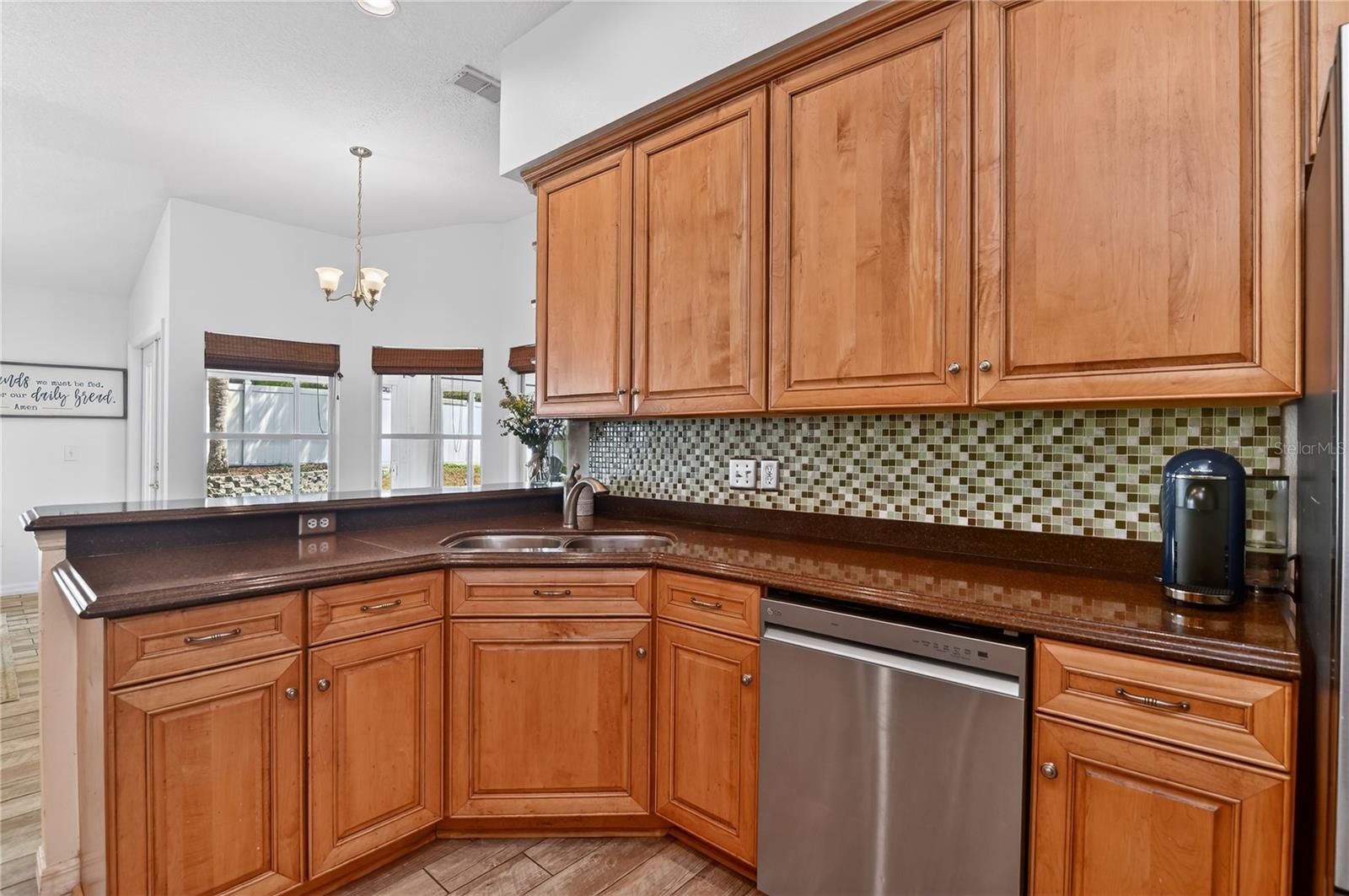 Image 22 of 83 For 388 Sweetwater Springs St