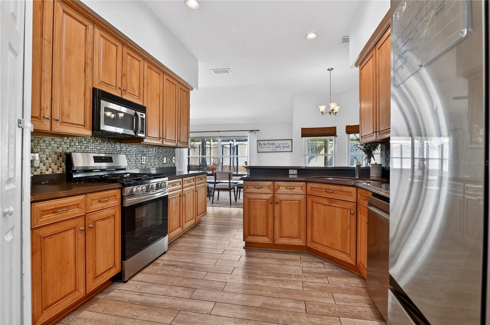 Image 25 of 83 For 388 Sweetwater Springs St